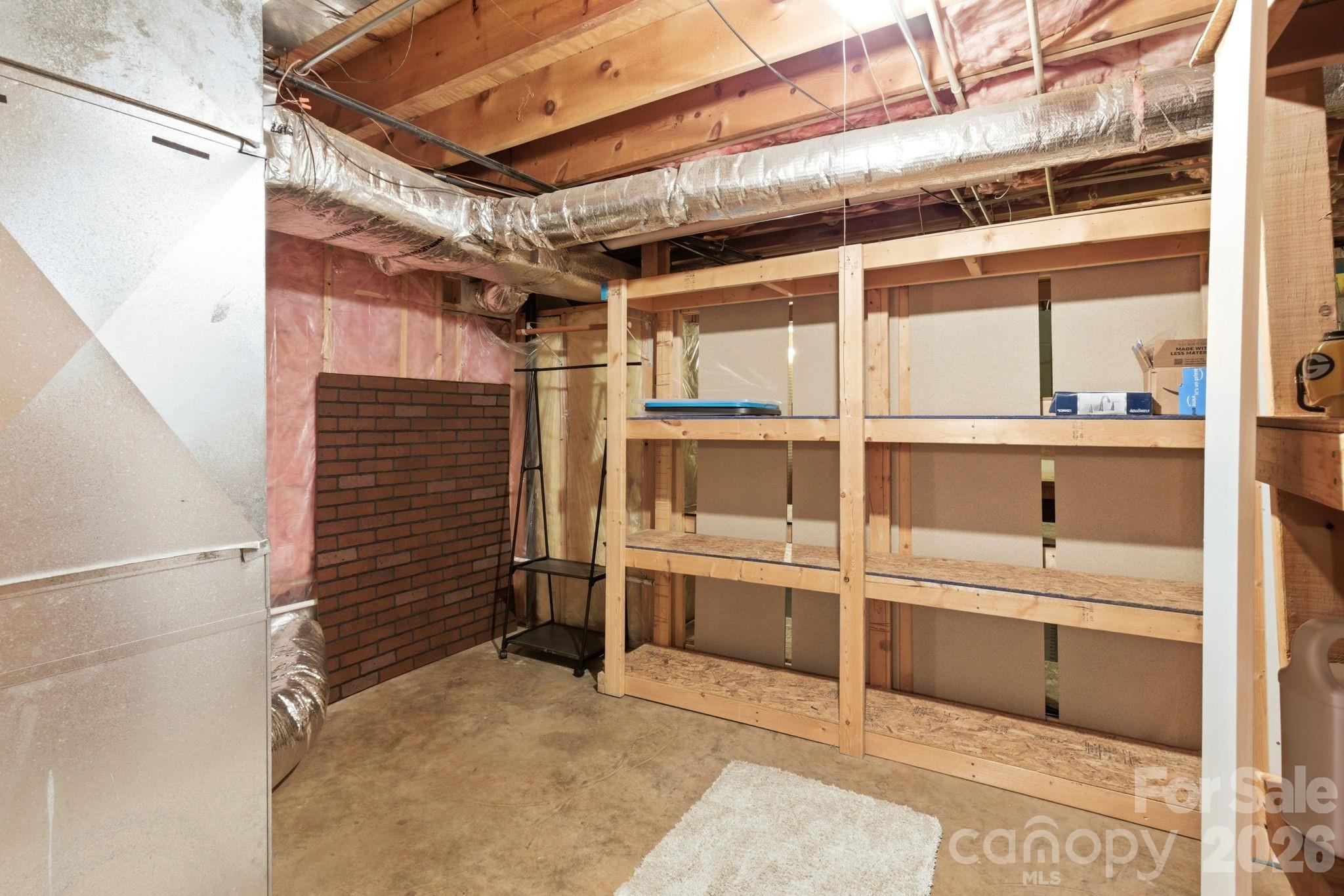 120 42nd Avenue Circle NE — Hickory