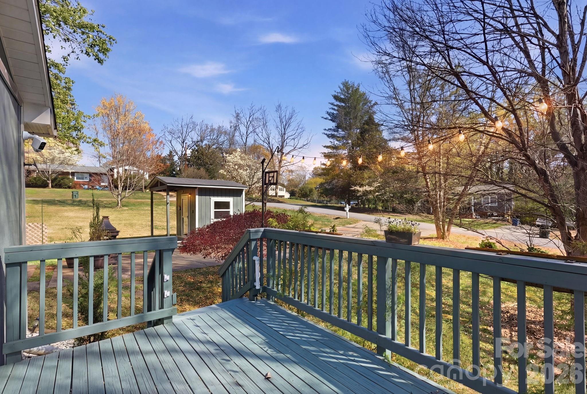 120 42nd Avenue Circle NE — Hickory