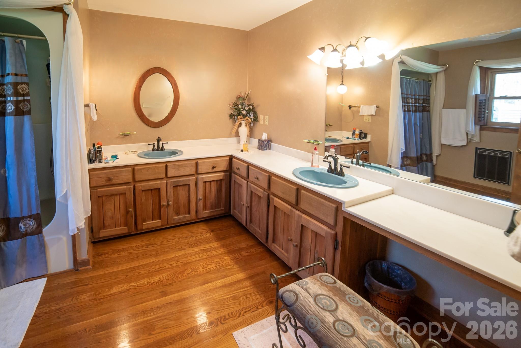 1368 Cajah Mountain Road — Hudson