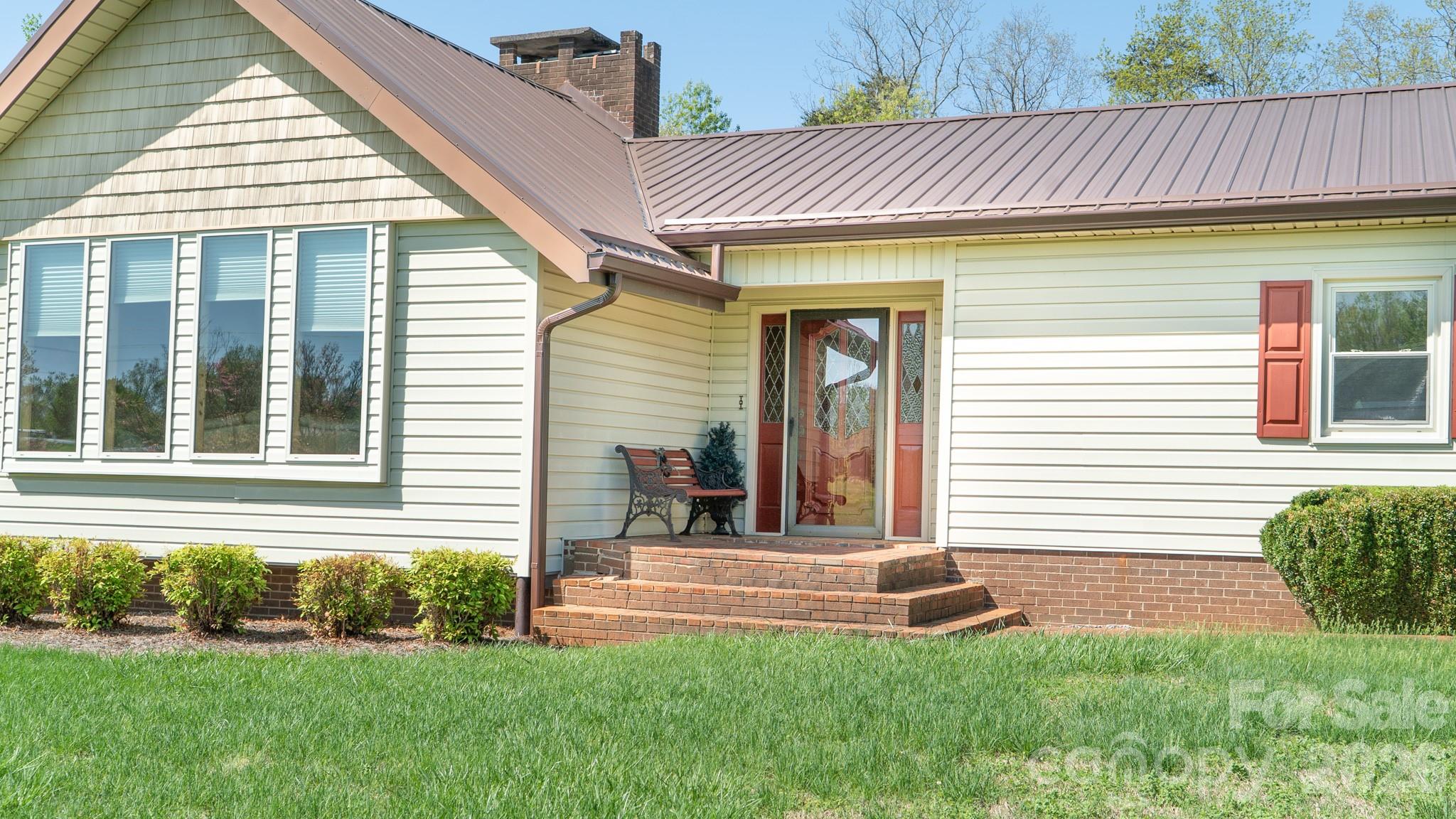 1368 Cajah Mountain Road — Hudson