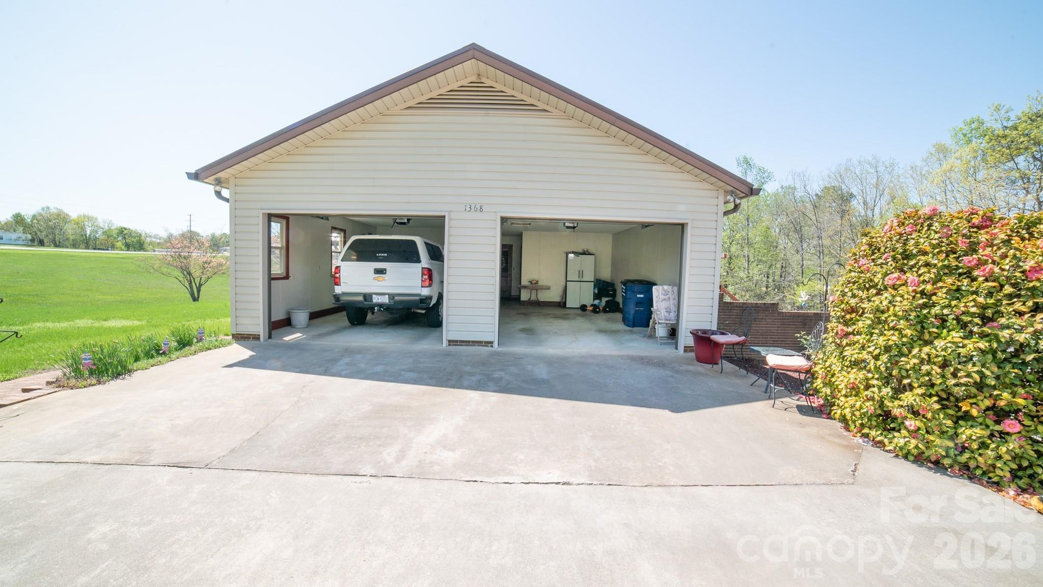 1368 Cajah Mountain Road — Hudson