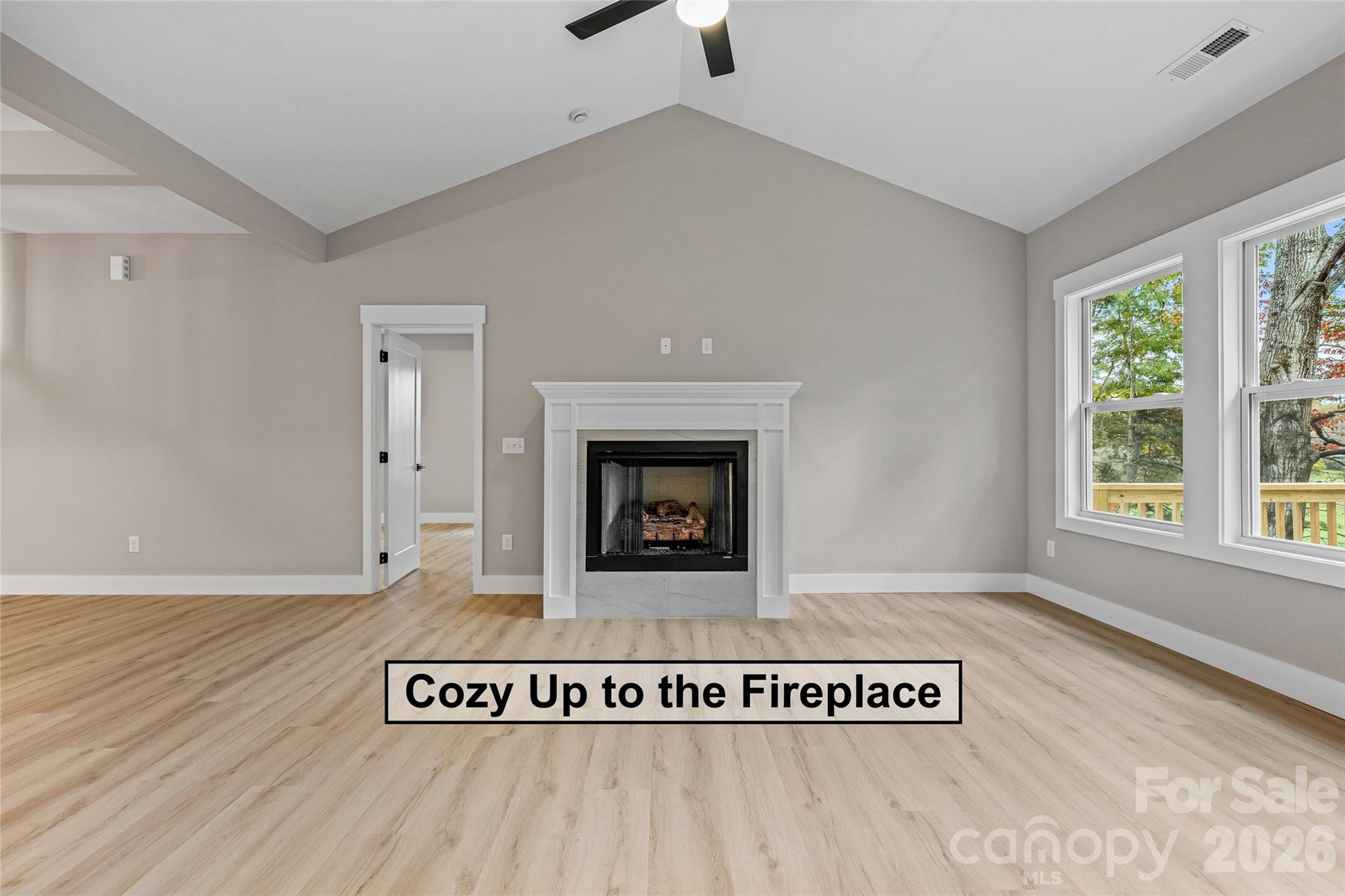 72 Canary Lane — Hendersonville