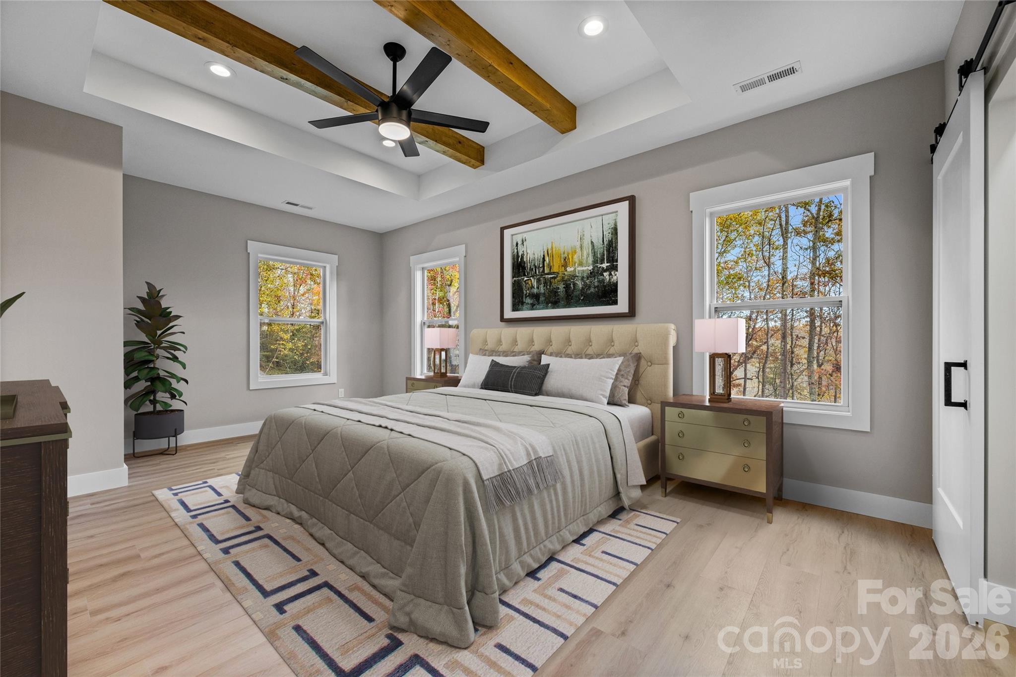 72 Canary Lane — Hendersonville