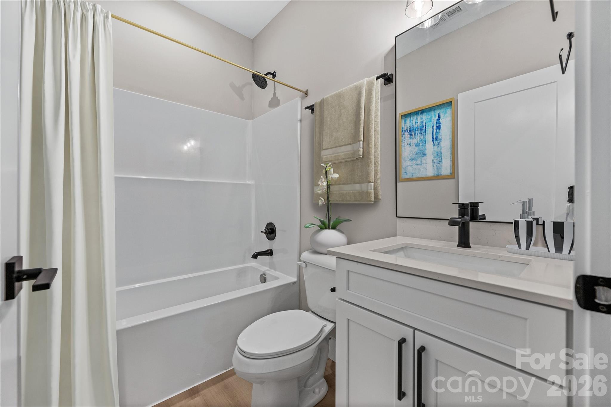 72 Canary Lane — Hendersonville