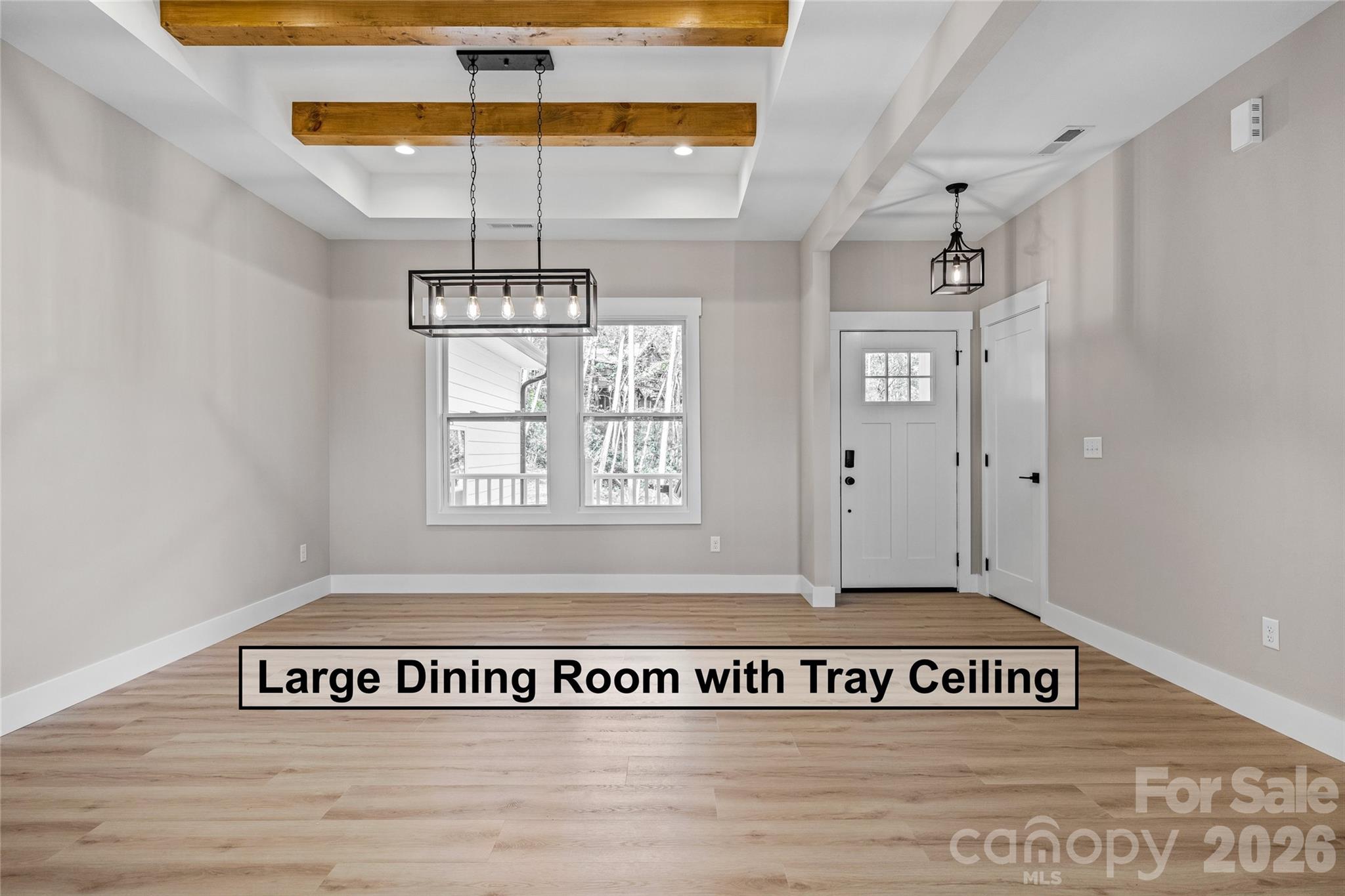 72 Canary Lane — Hendersonville
