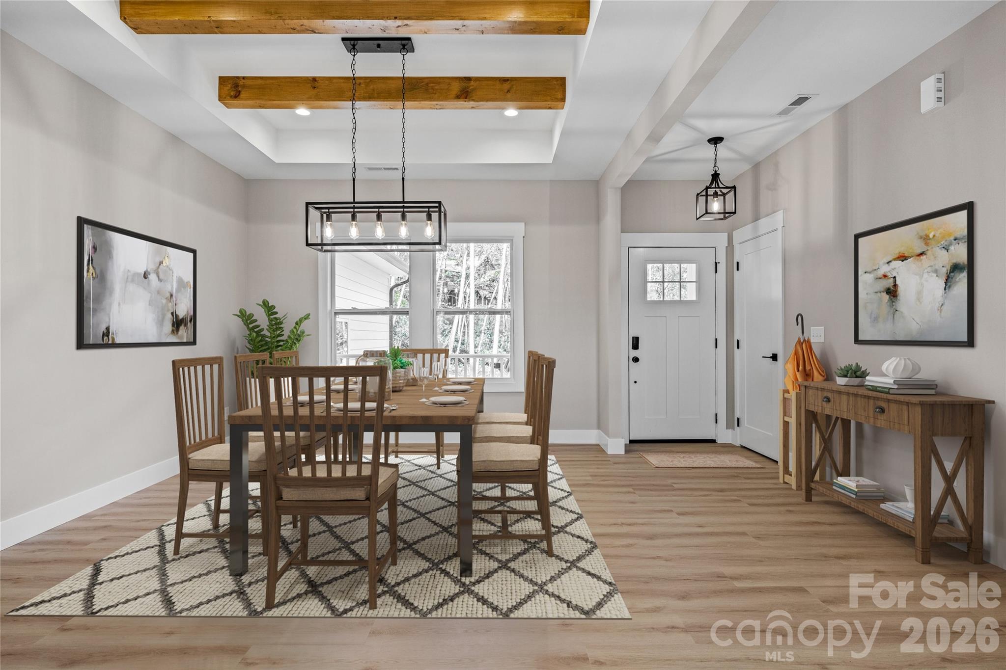 72 Canary Lane — Hendersonville