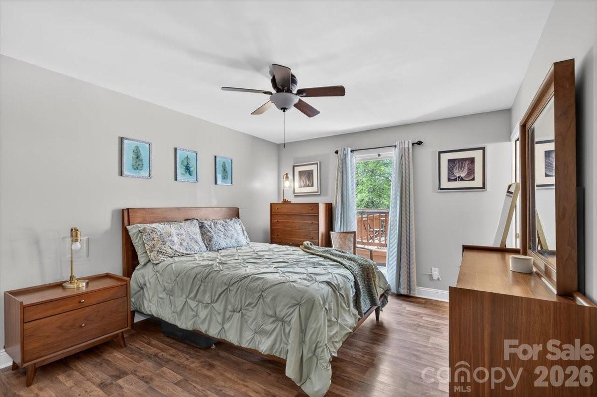 6308 Pineburr Road — Charlotte