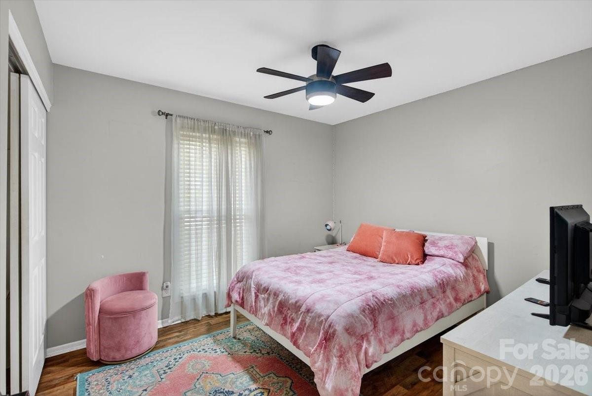 6308 Pineburr Road — Charlotte