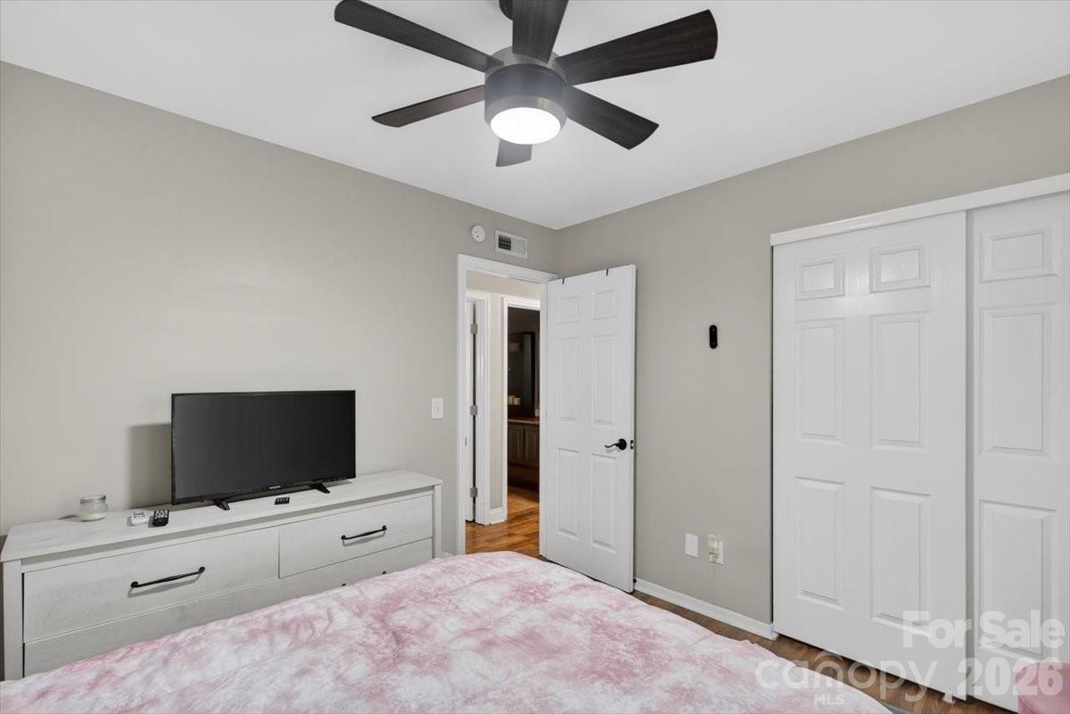 6308 Pineburr Road — Charlotte