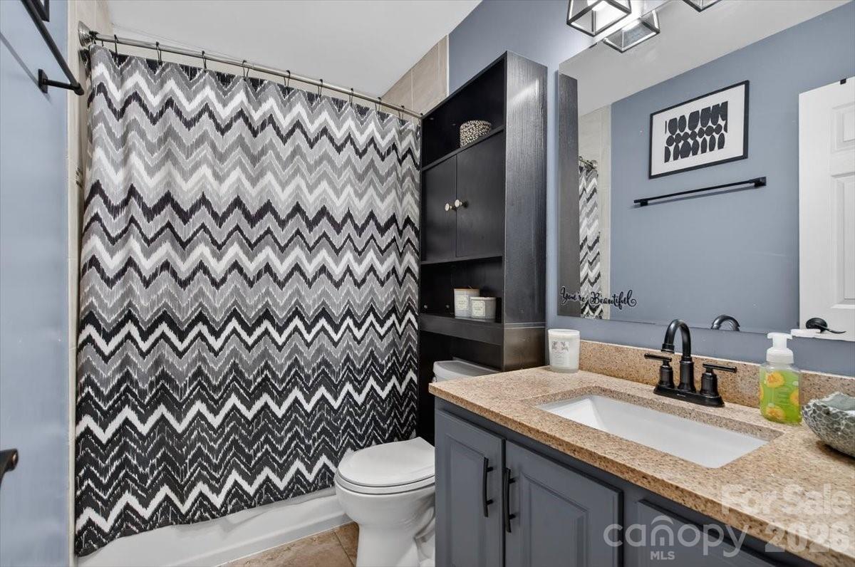6308 Pineburr Road — Charlotte