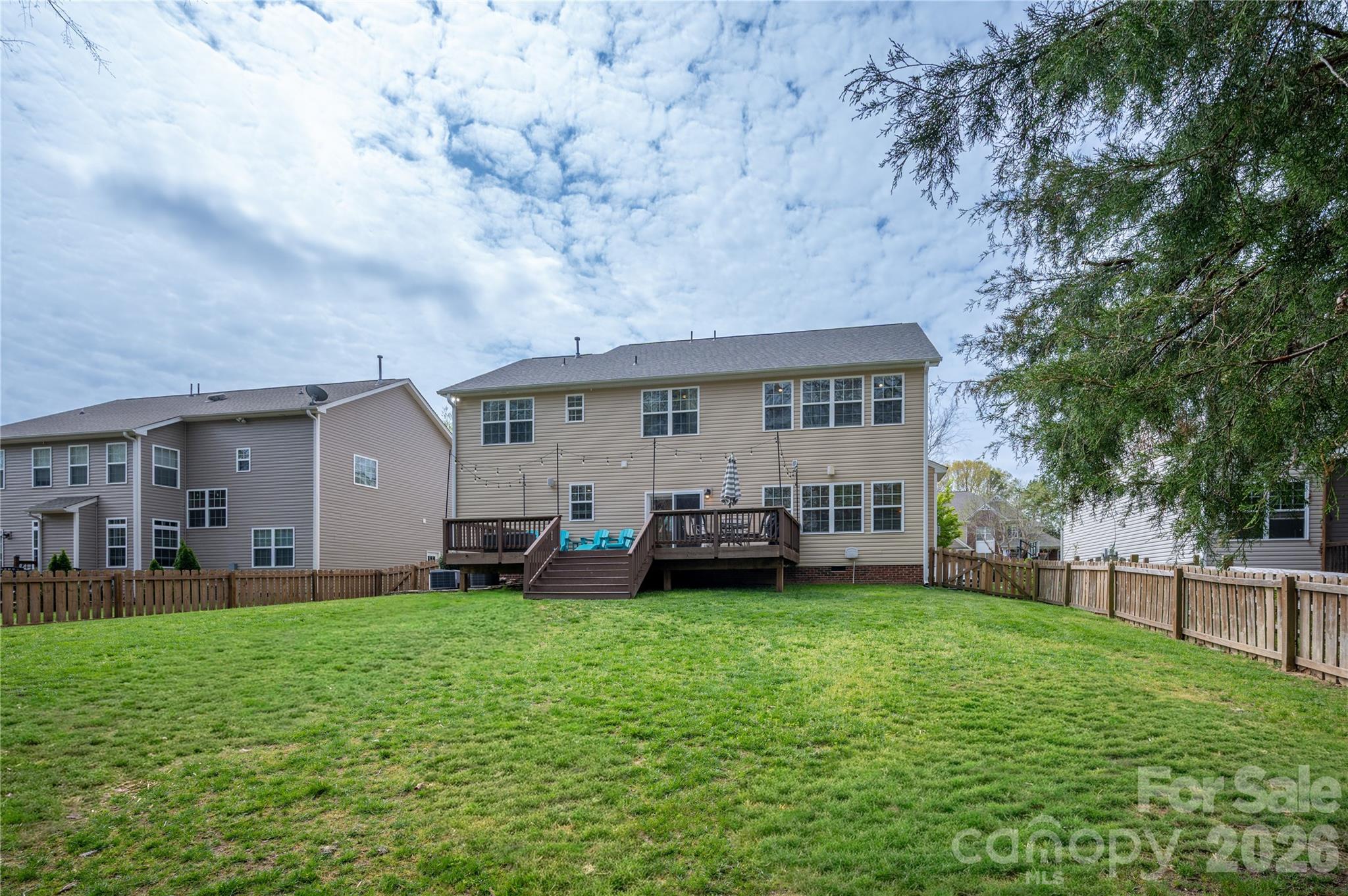 8028 Penman Springs Drive — Waxhaw