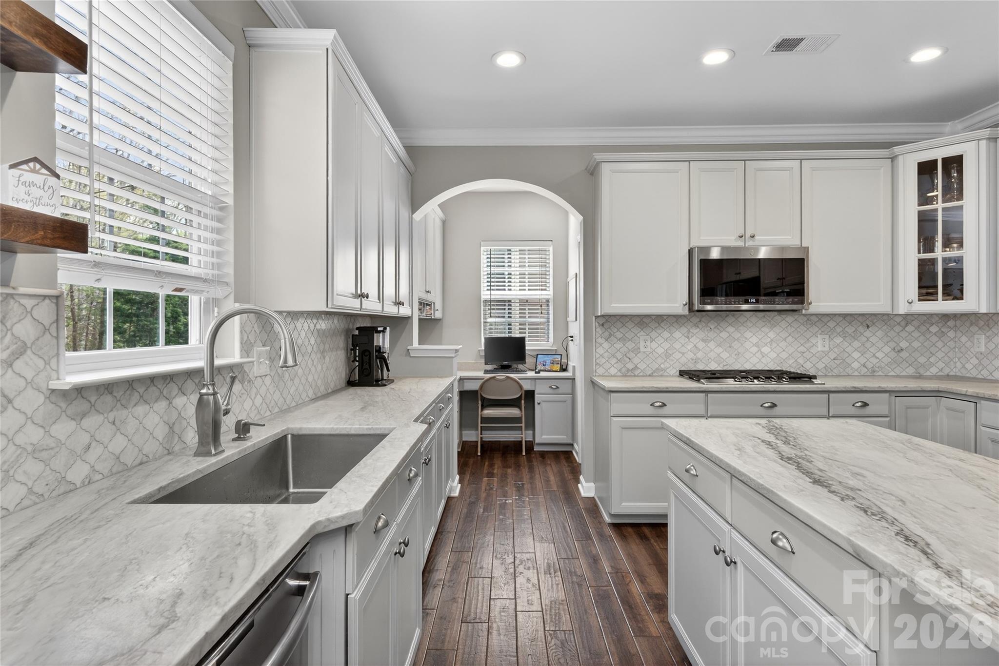 8028 Penman Springs Drive — Waxhaw