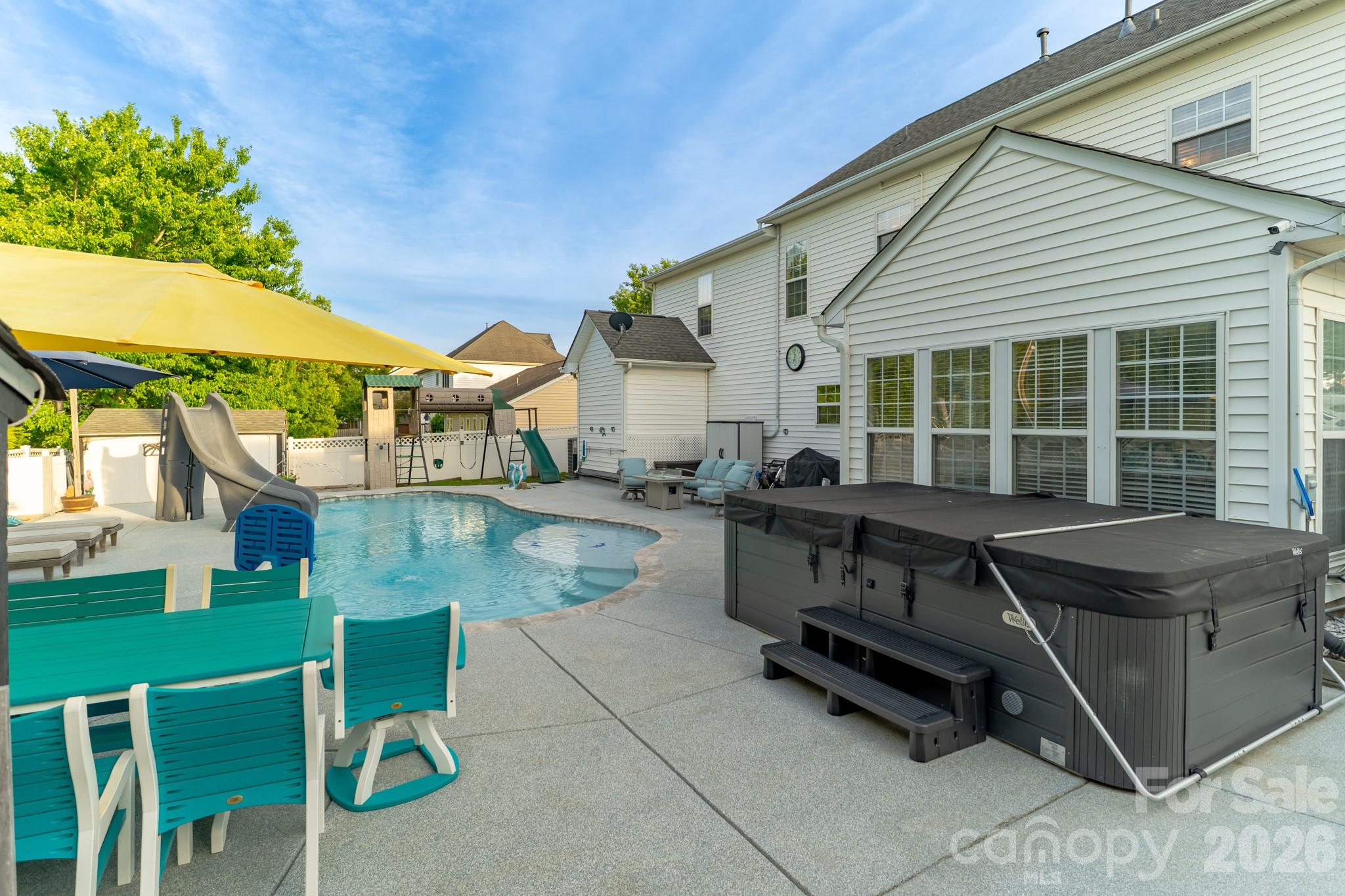 4105 Autumn Cove Drive — Clover