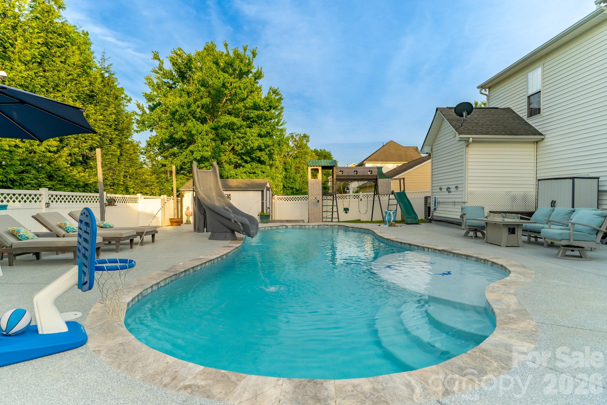 4105 Autumn Cove Drive — Clover