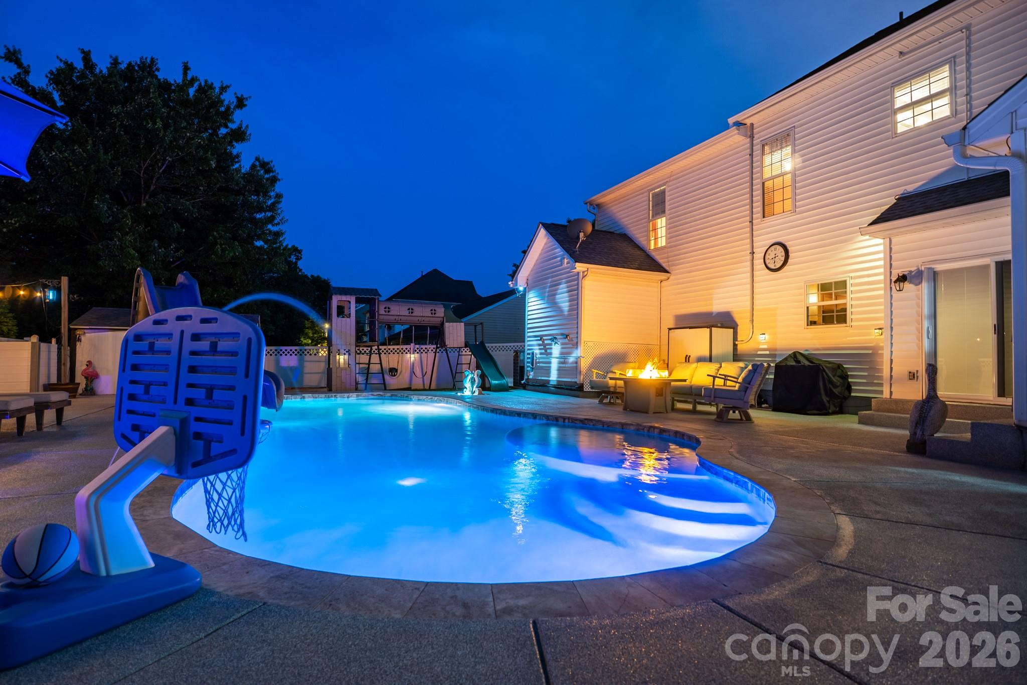 4105 Autumn Cove Drive — Clover