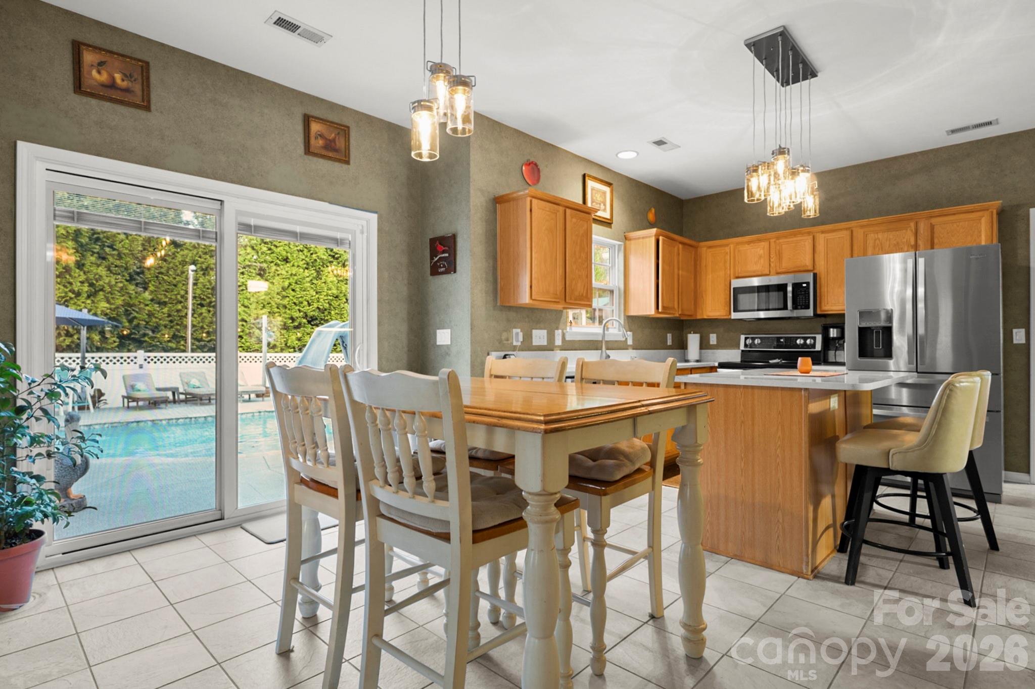 4105 Autumn Cove Drive — Clover