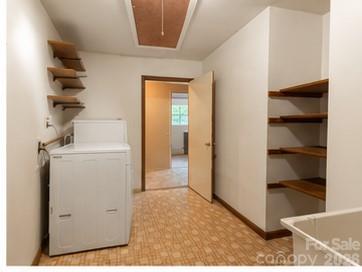 625 Stillwater Court — Clover