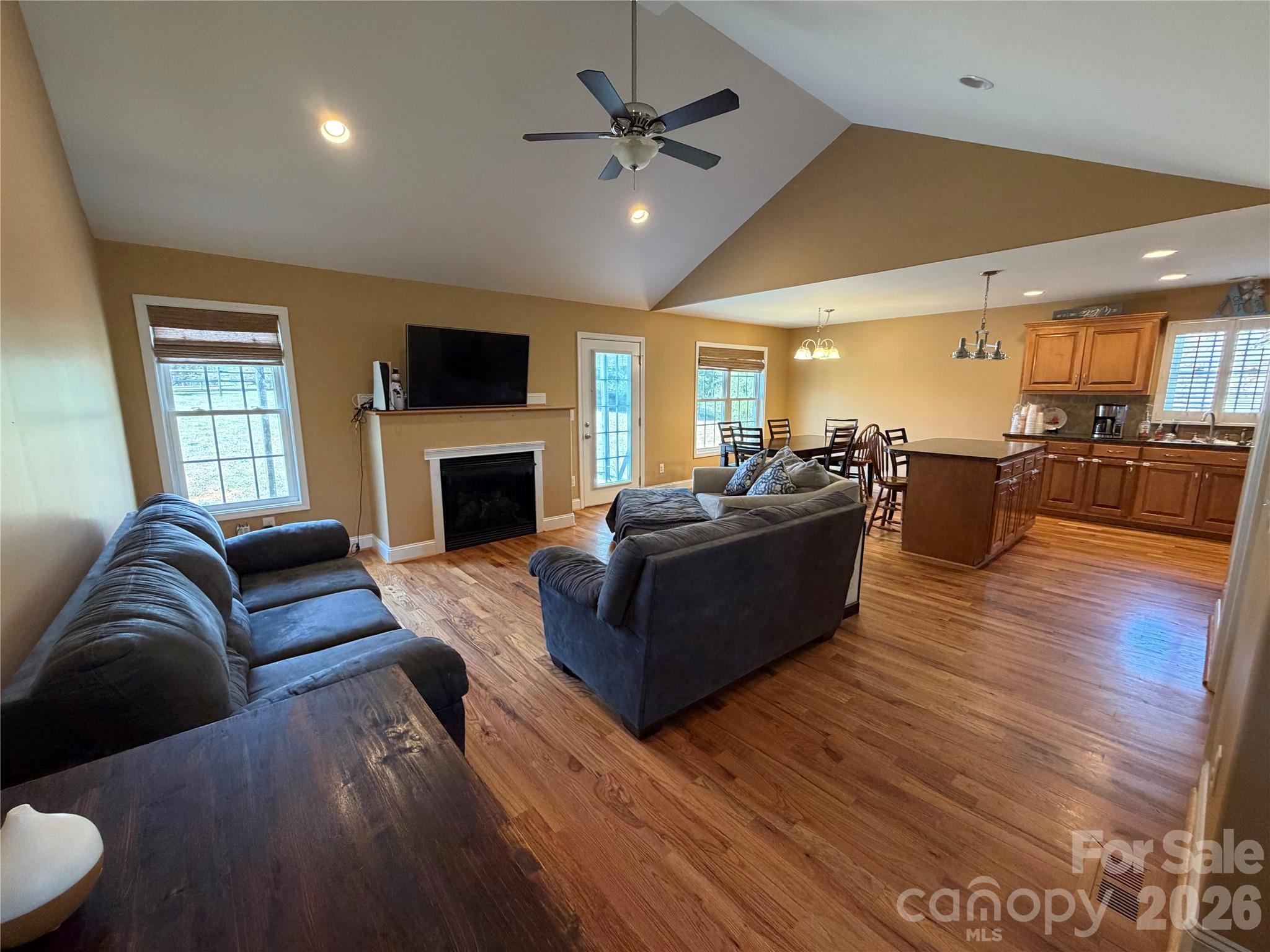 510 E Carpenter Street — Maiden