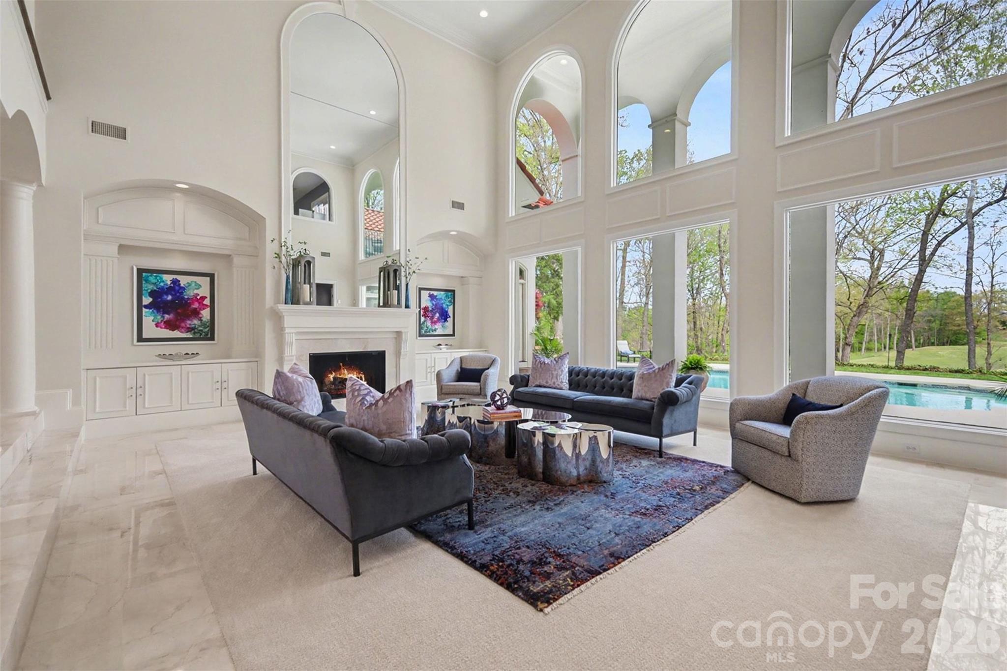 7225 Governors Row — Charlotte