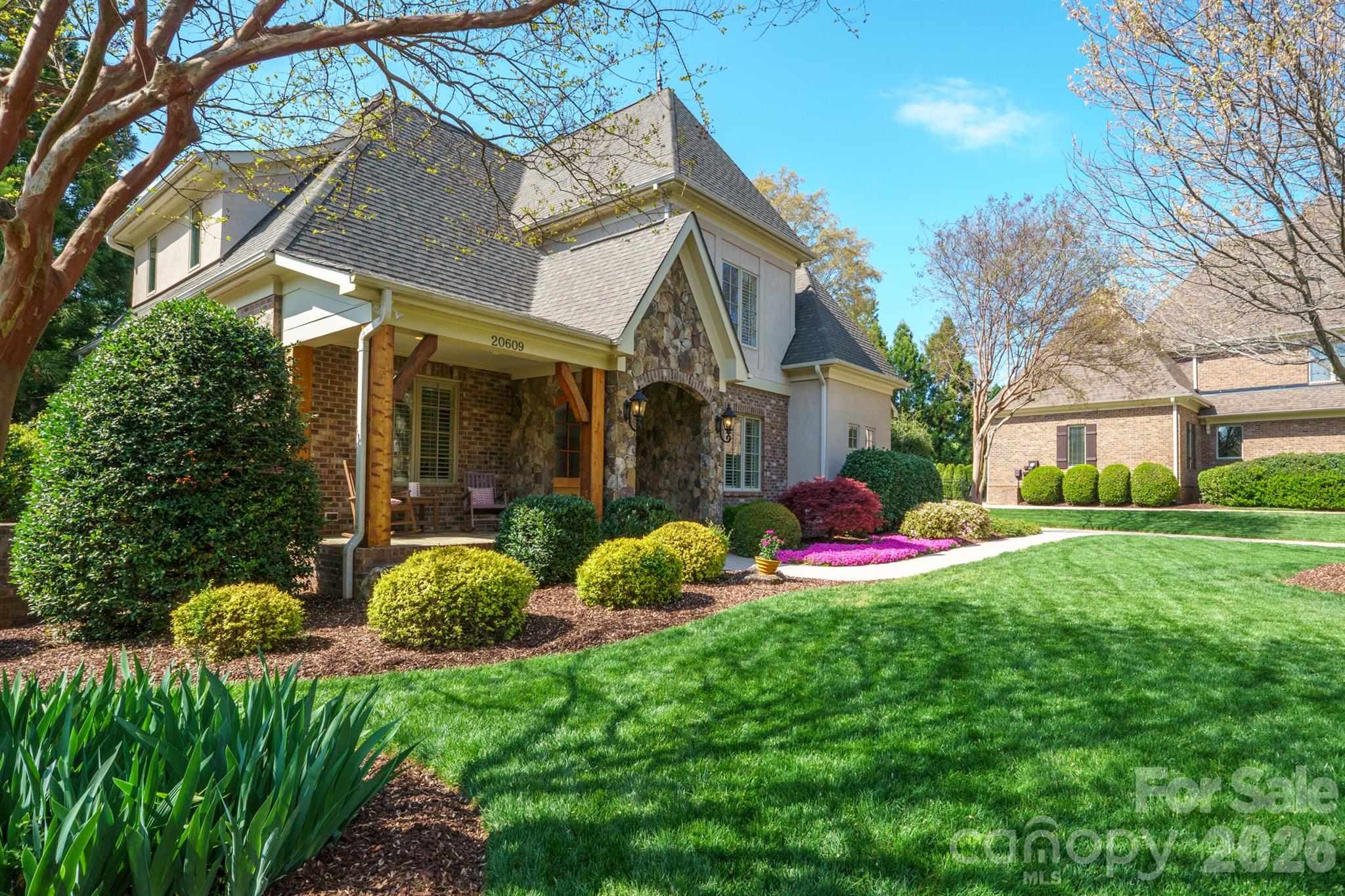 20609 Queensdale Drive — Cornelius