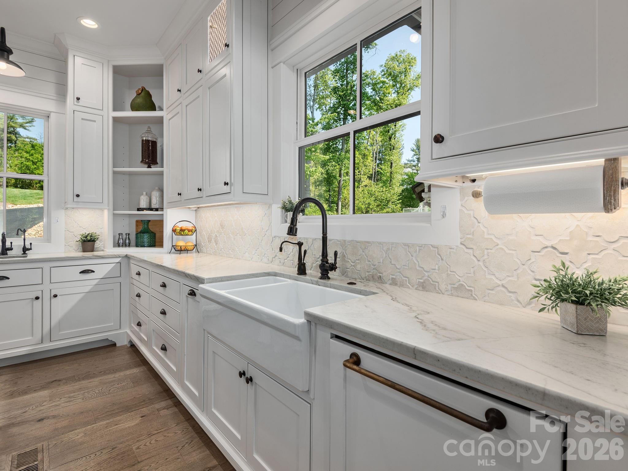 41 Hawberry Court — Asheville