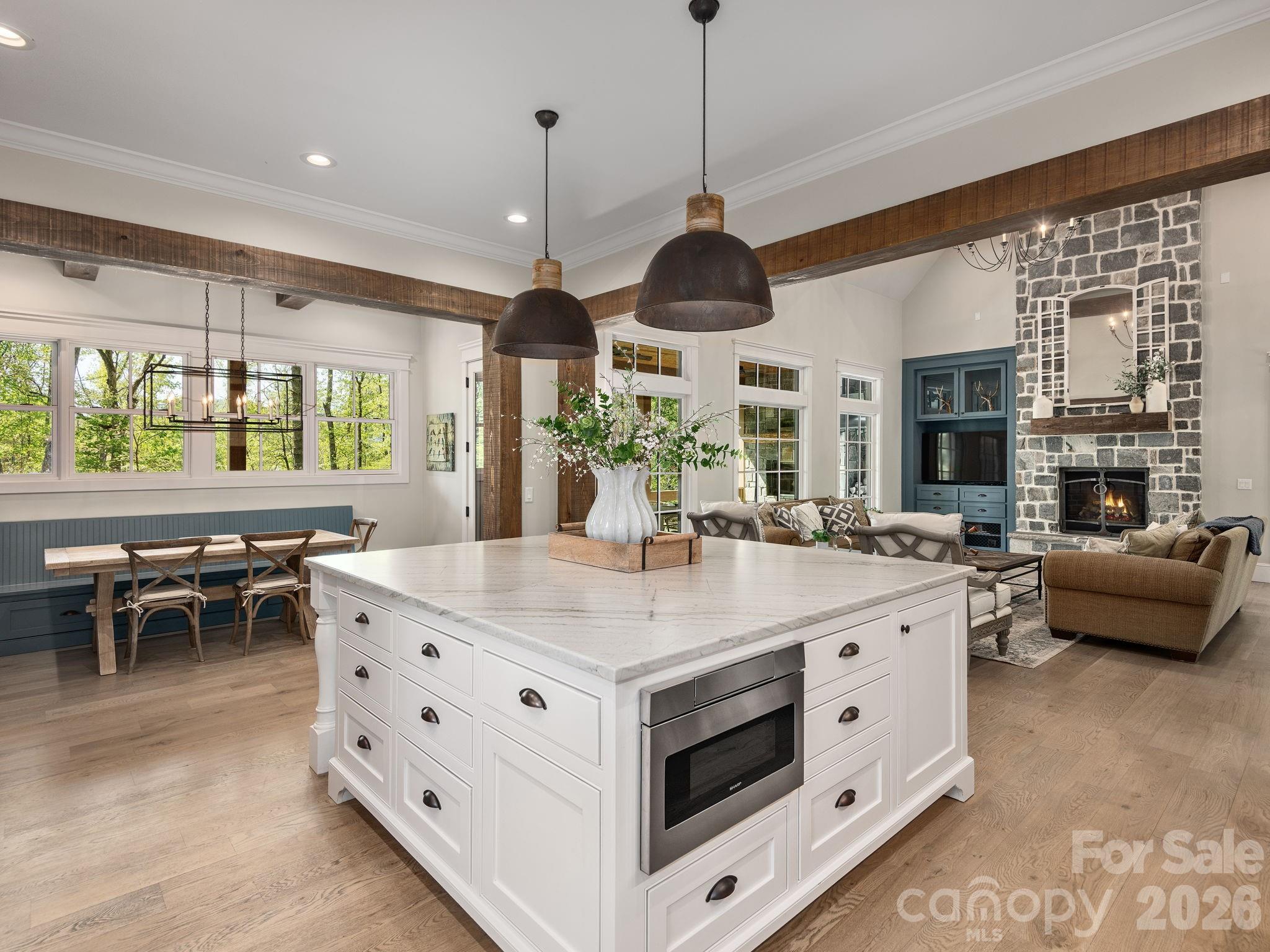 41 Hawberry Court — Asheville