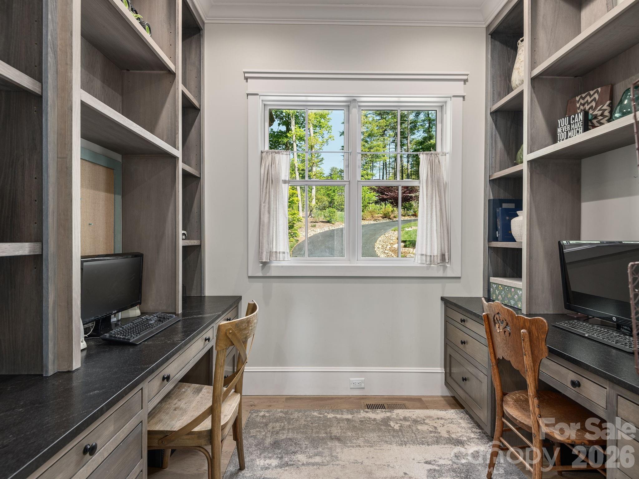 41 Hawberry Court — Asheville