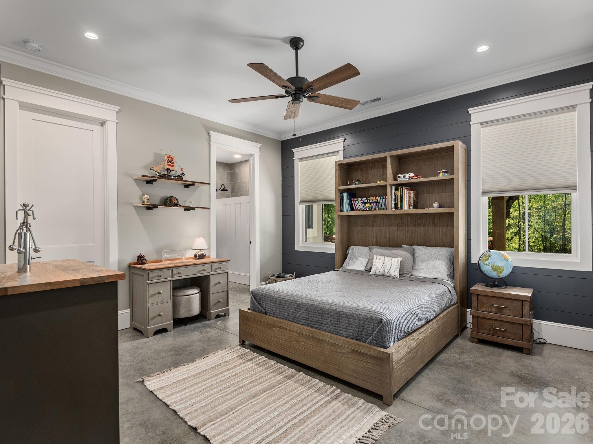 41 Hawberry Court — Asheville