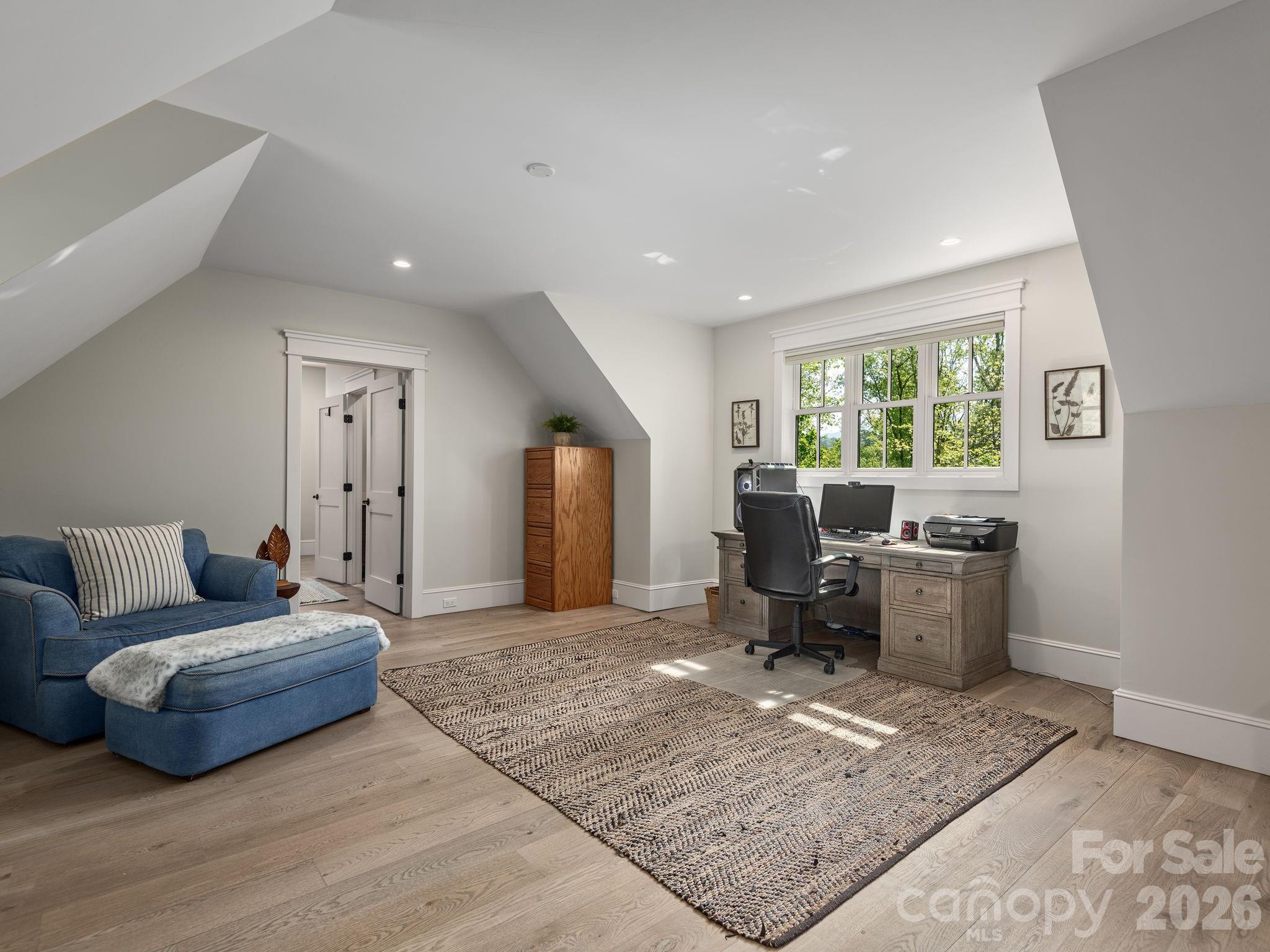 41 Hawberry Court — Asheville
