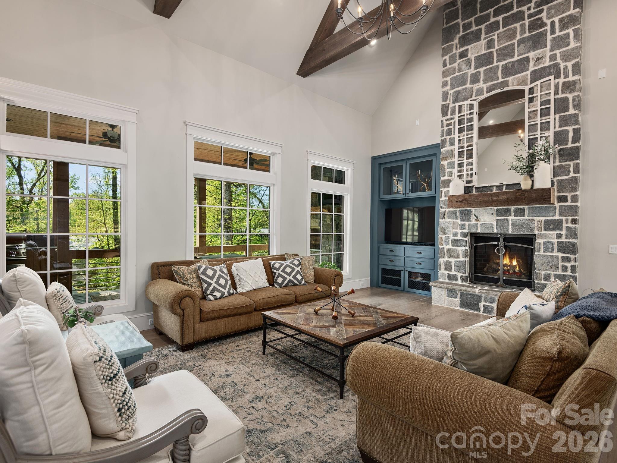 41 Hawberry Court — Asheville