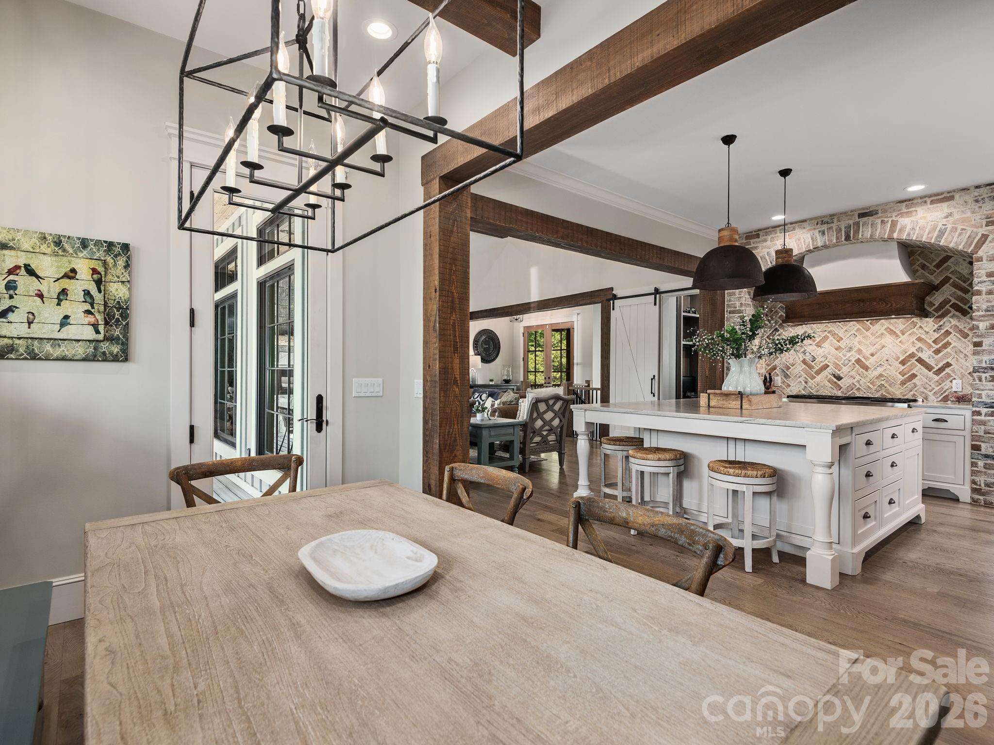 41 Hawberry Court — Asheville