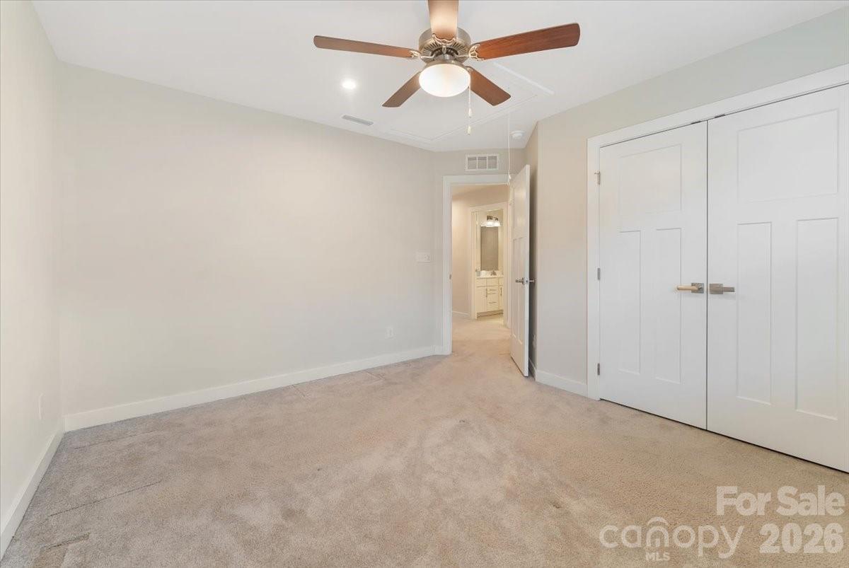 202 Tetcott Street — Mooresville