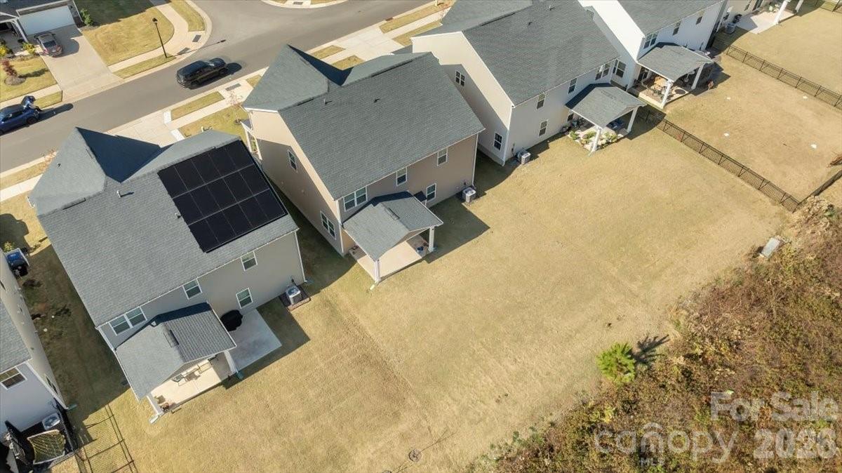 202 Tetcott Street — Mooresville