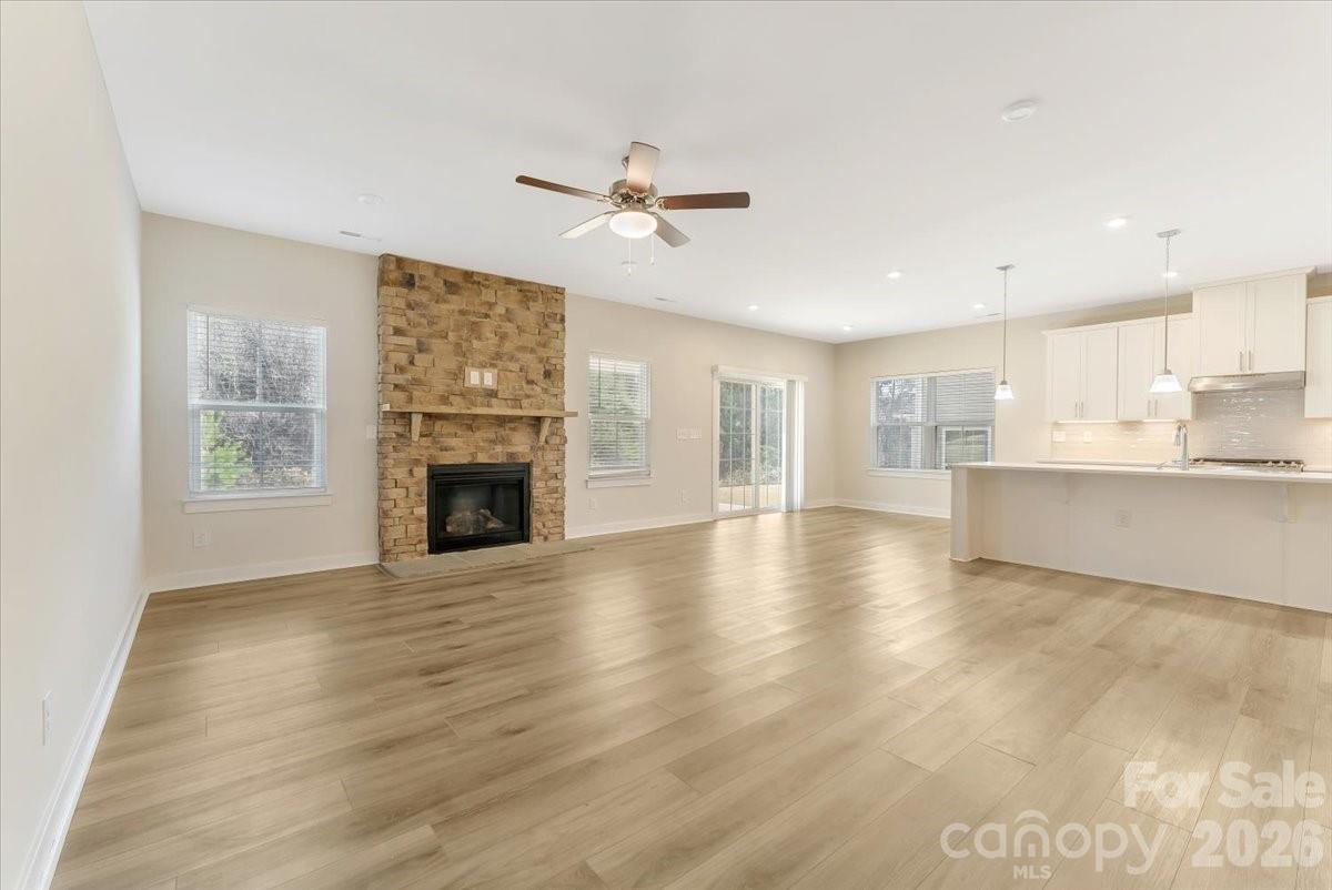 202 Tetcott Street — Mooresville