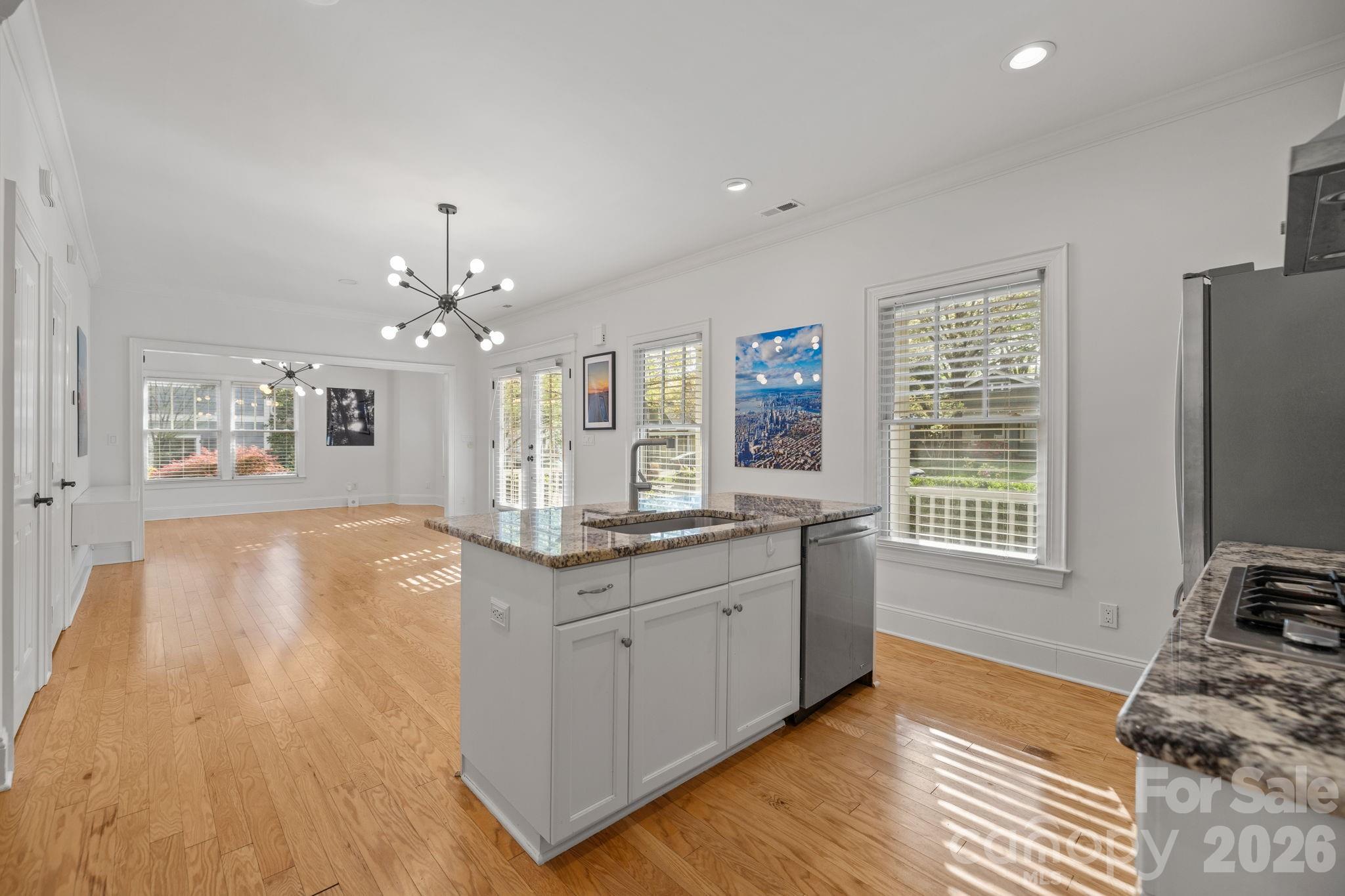 2060 Euclid Avenue — Charlotte
