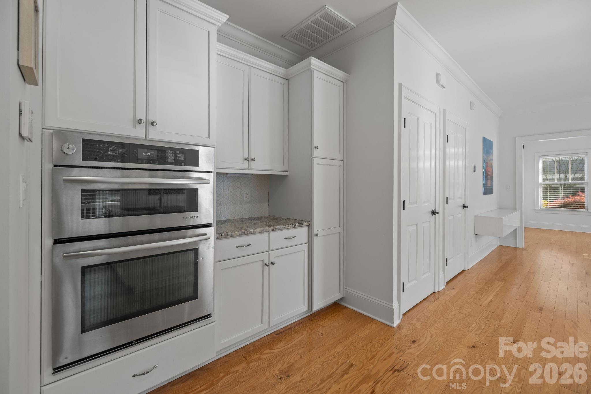 2060 Euclid Avenue — Charlotte