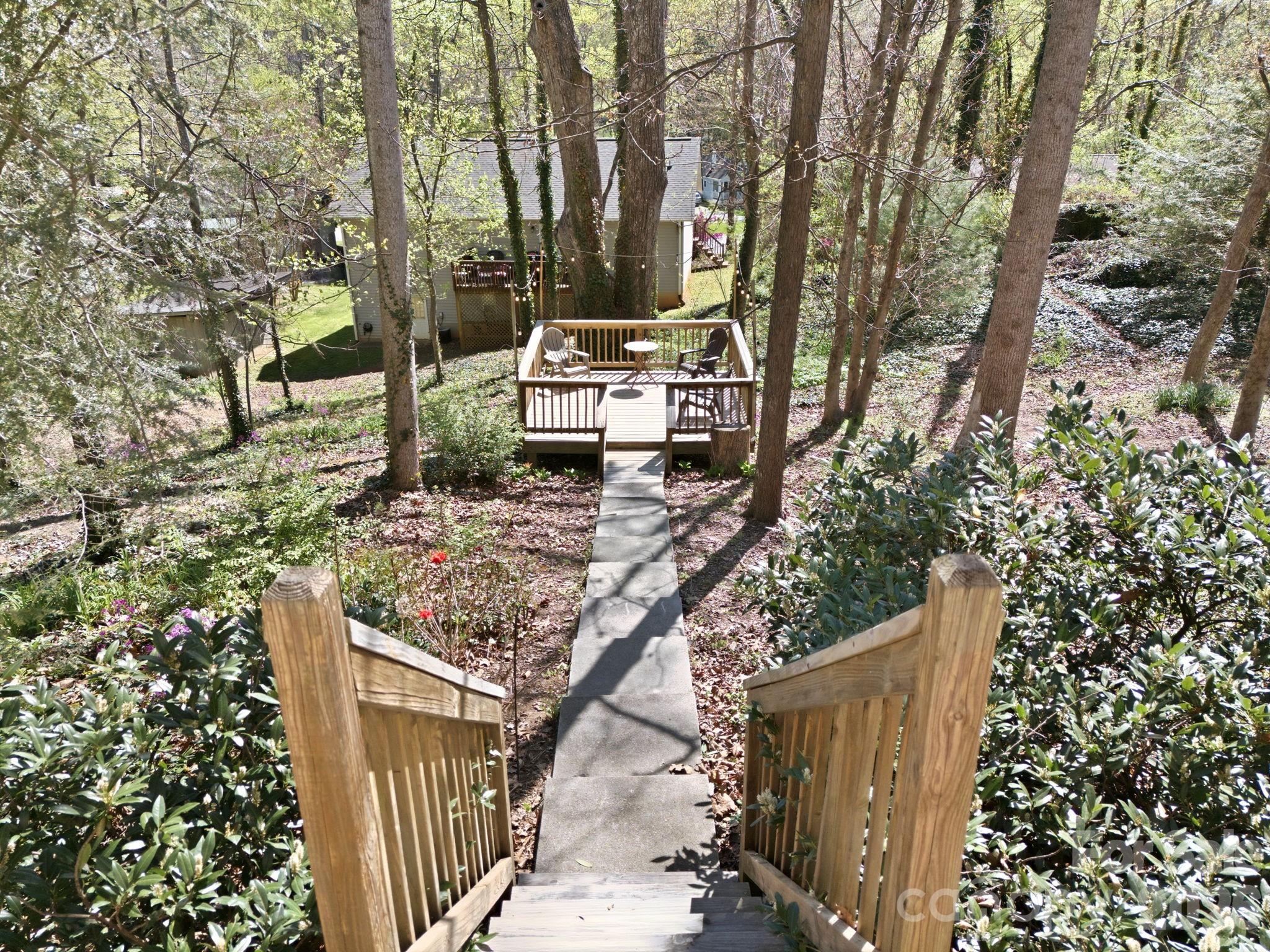 50 Hemlock Street — Arden
