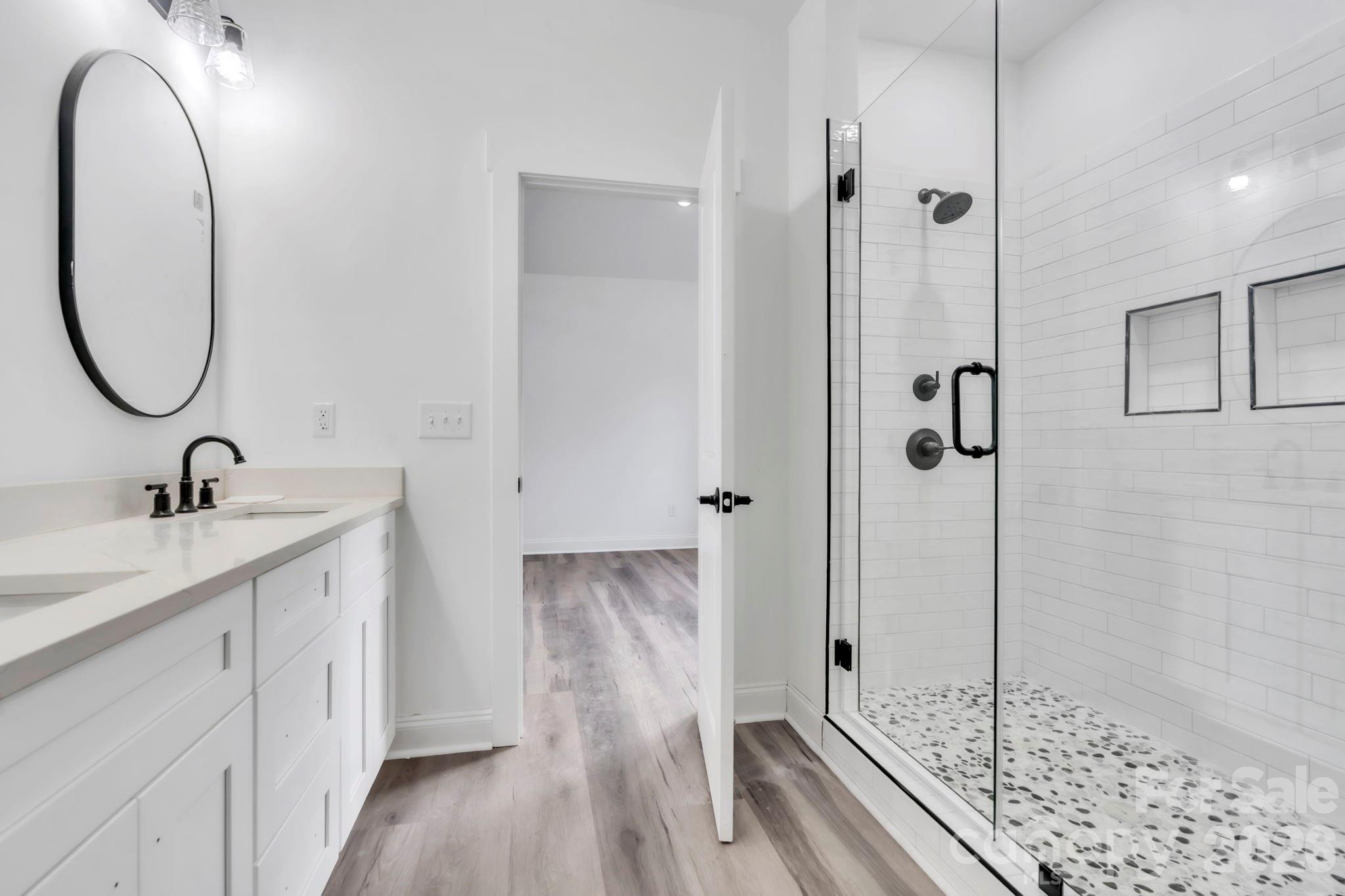 54 3rd Avenue — Greenville