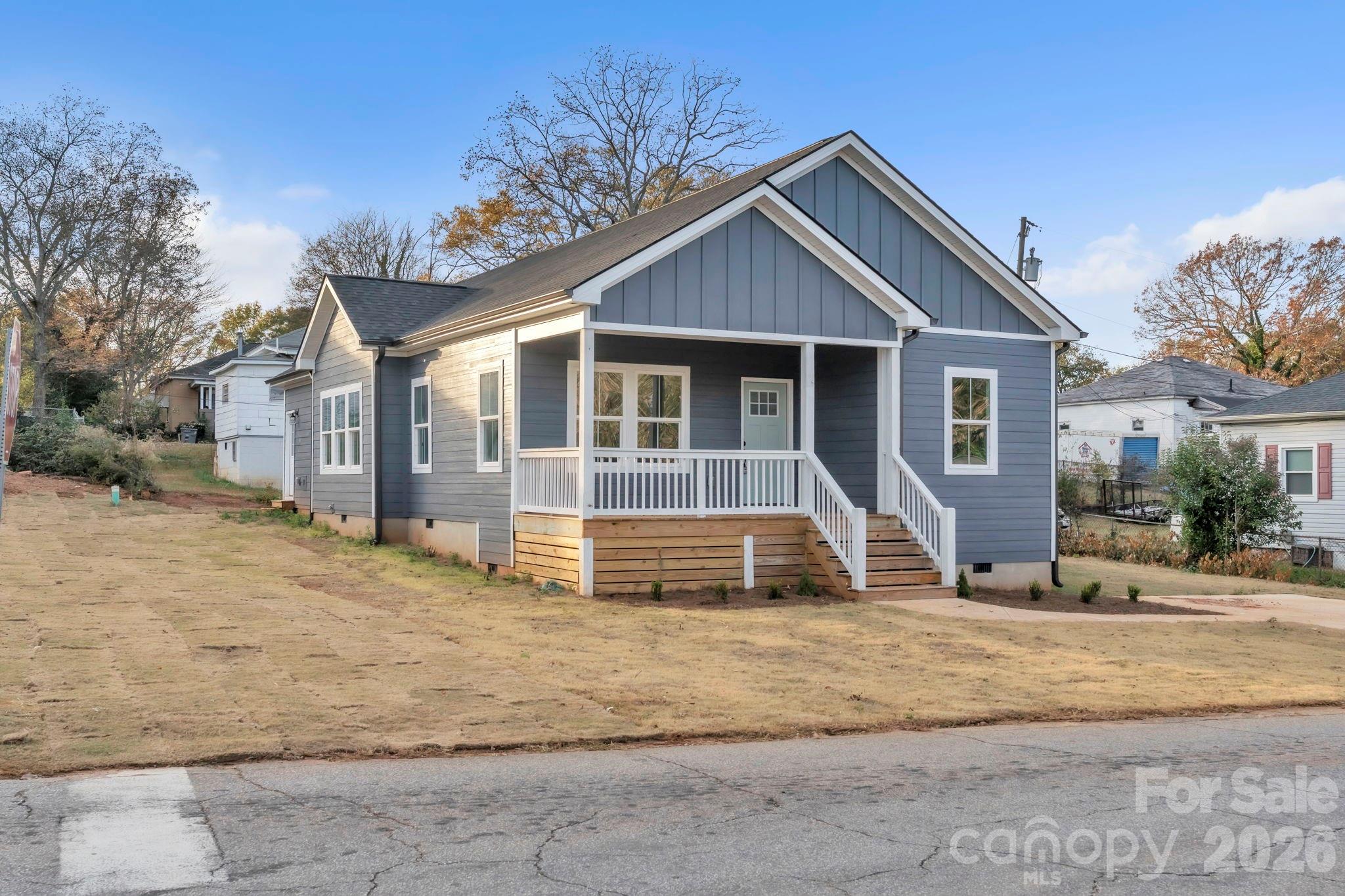 54 3rd Avenue — Greenville