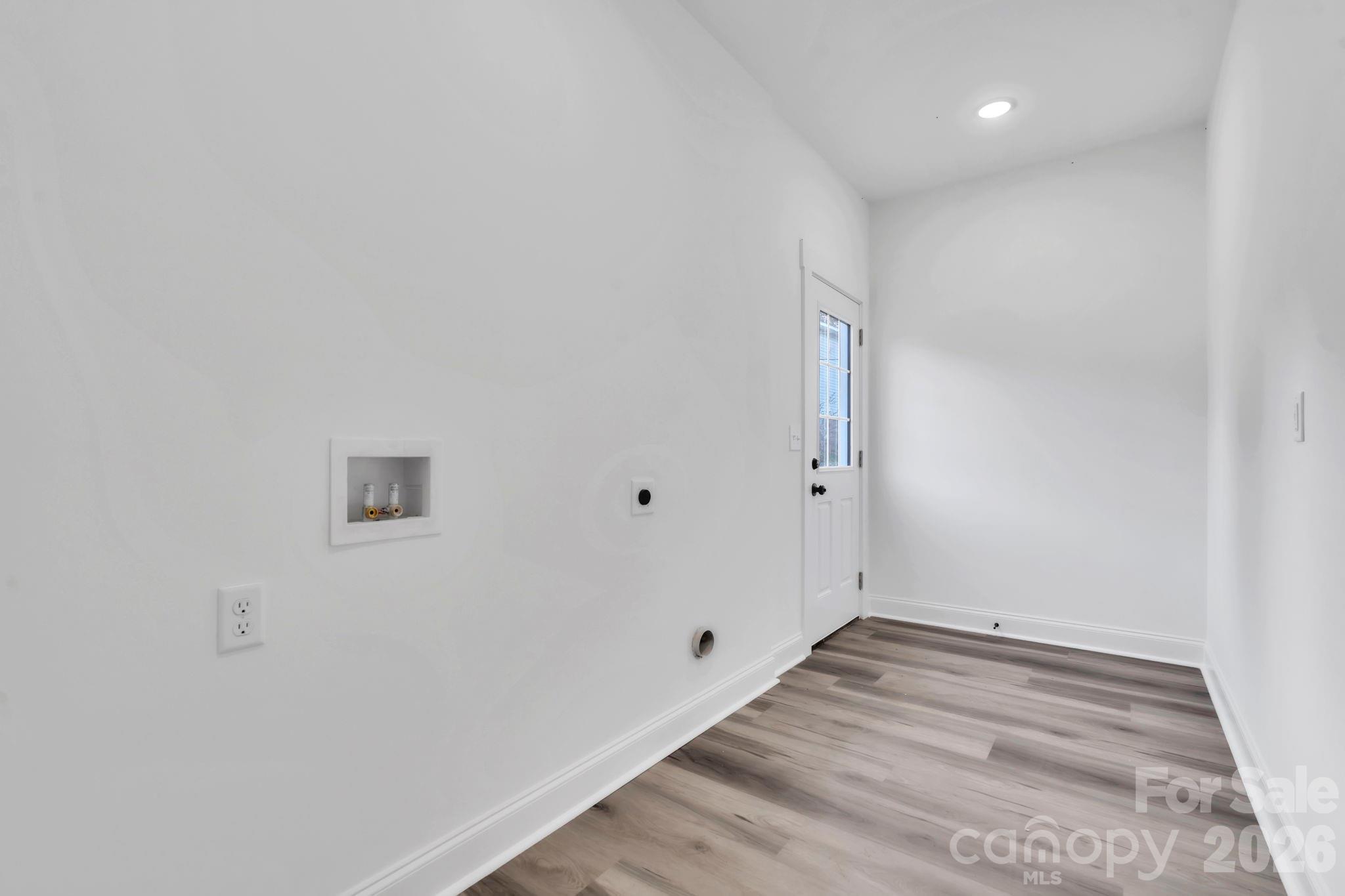 54 3rd Avenue — Greenville
