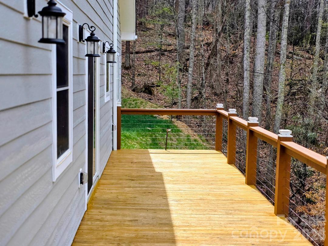 22 Salt Box Haven — Burnsville