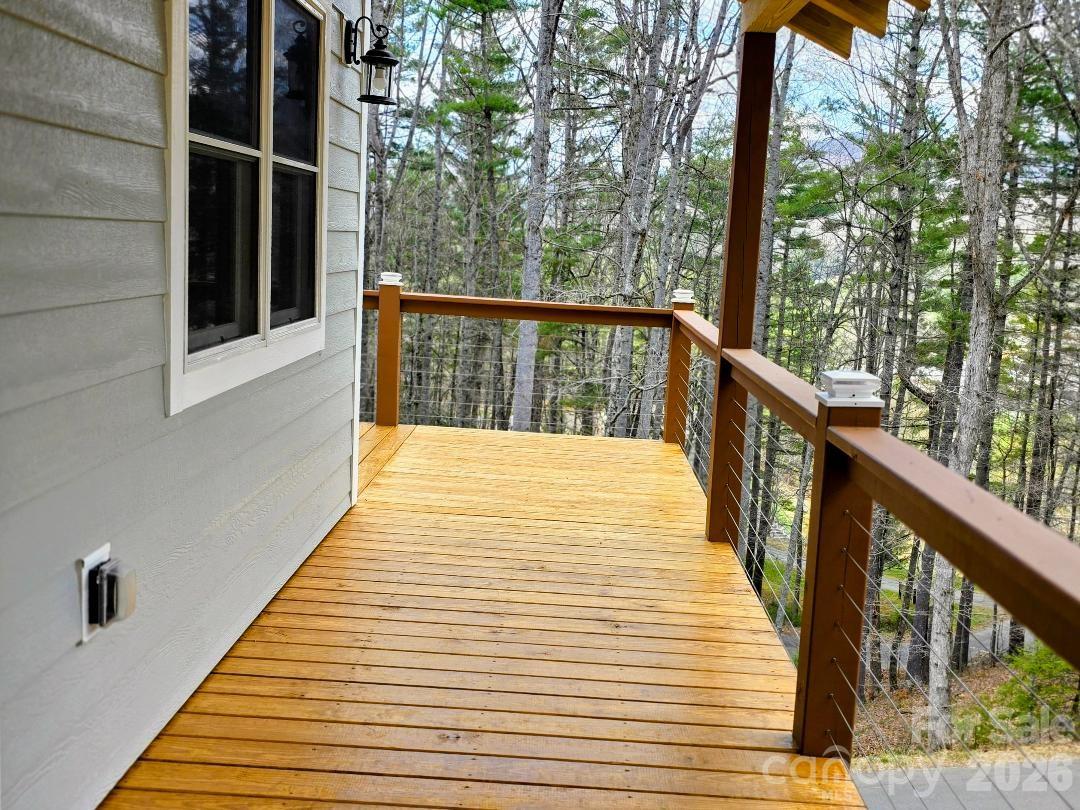 22 Salt Box Haven — Burnsville