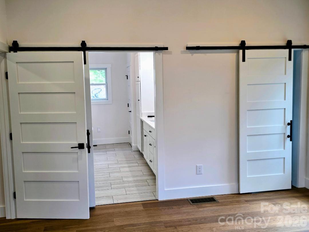 22 Salt Box Haven — Burnsville
