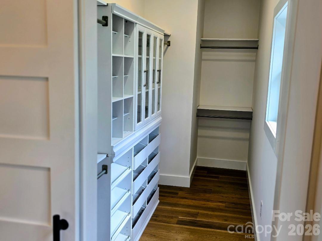 22 Salt Box Haven — Burnsville