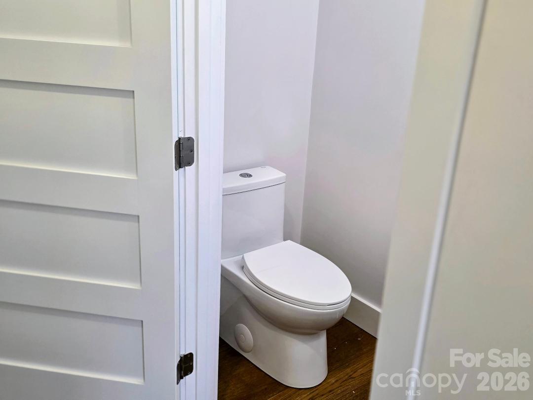 22 Salt Box Haven — Burnsville