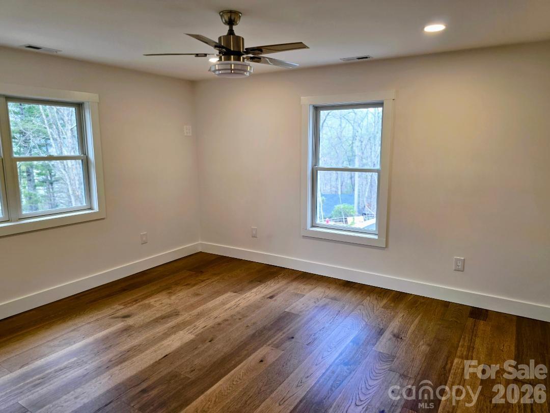 22 Salt Box Haven — Burnsville