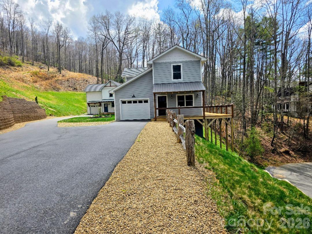 22 Salt Box Haven — Burnsville