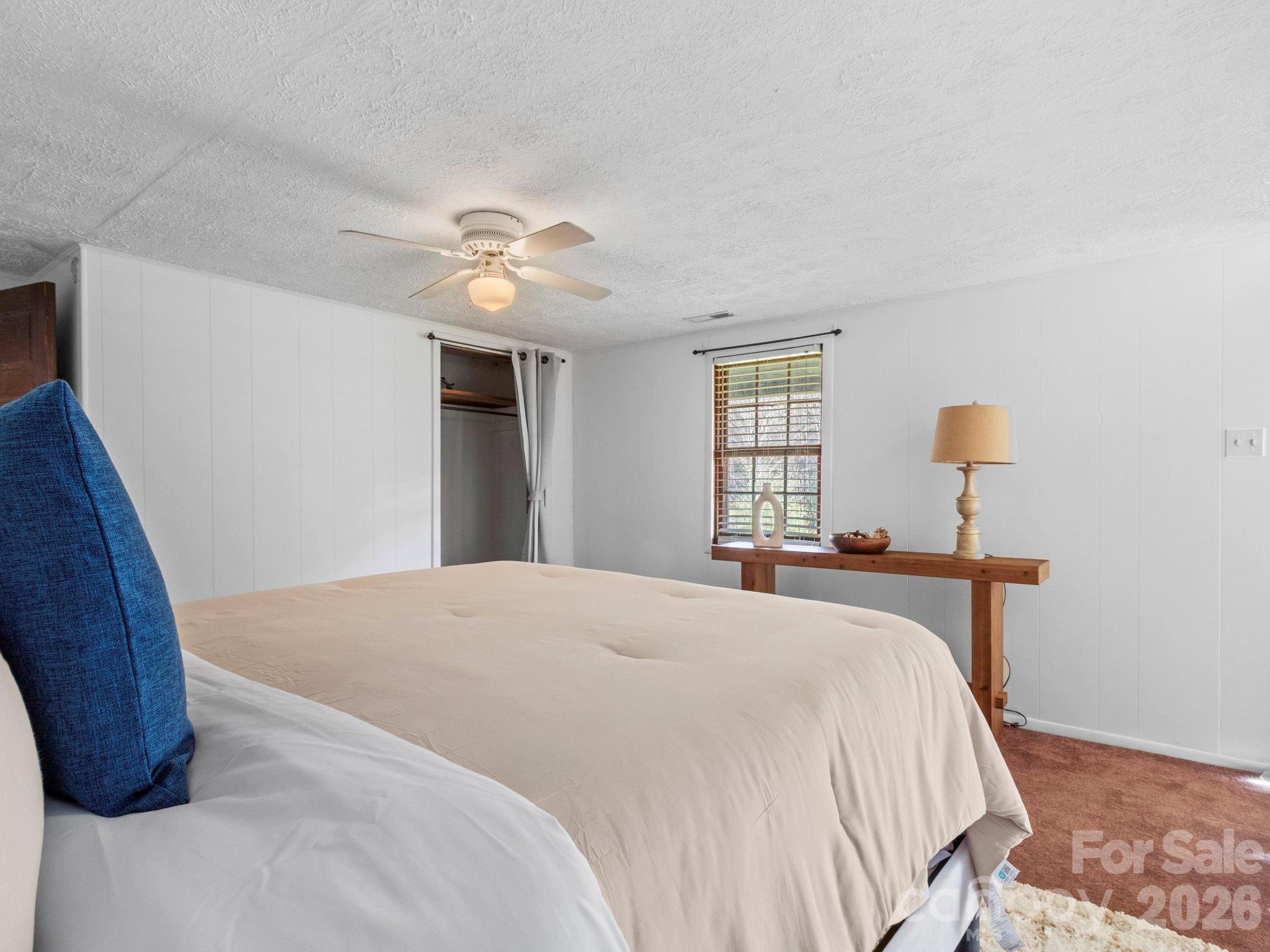 3041 Bald Mountain Road — Burnsville