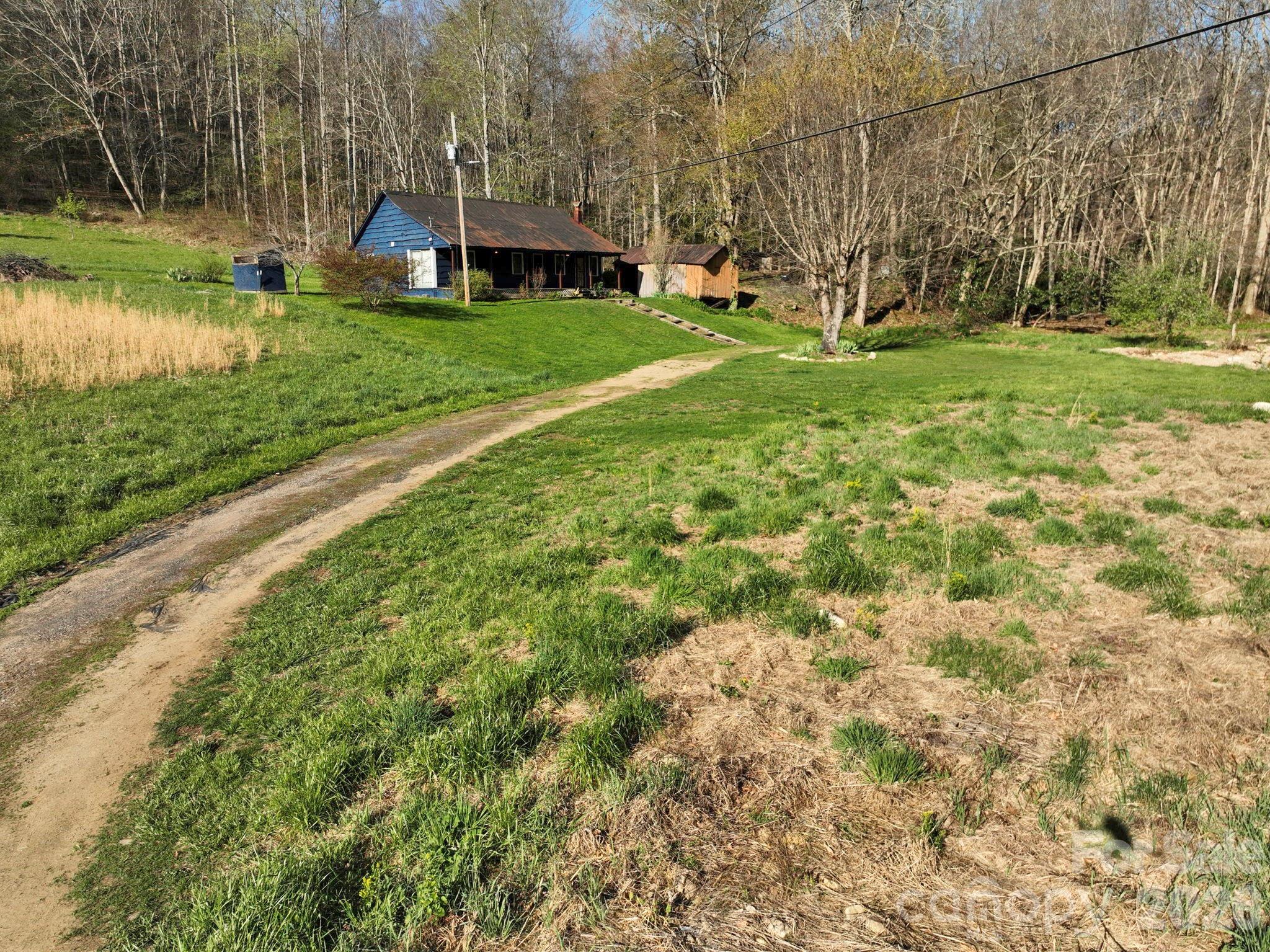 3041 Bald Mountain Road — Burnsville