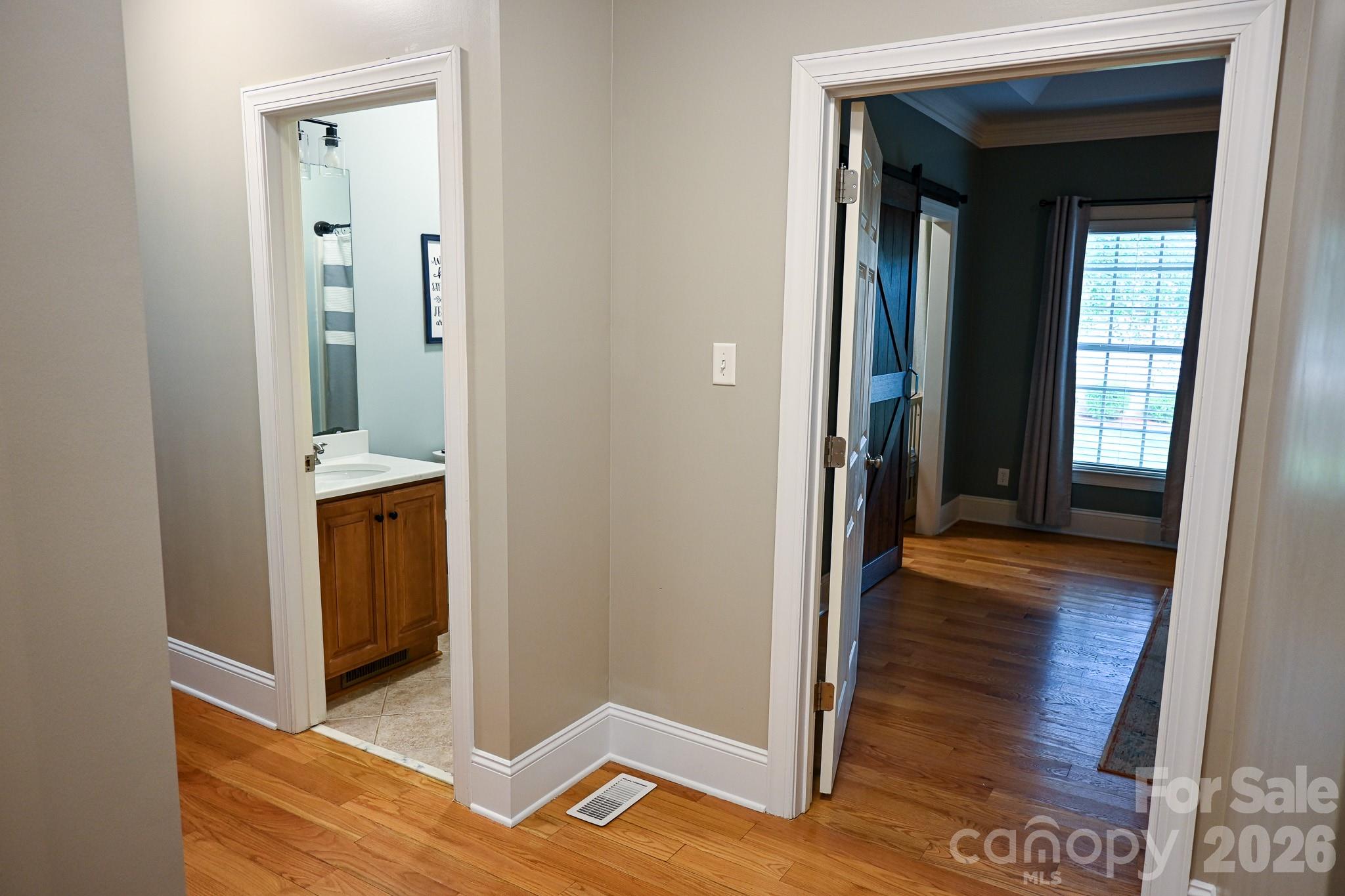435 Crowders Bluff Court — Clover
